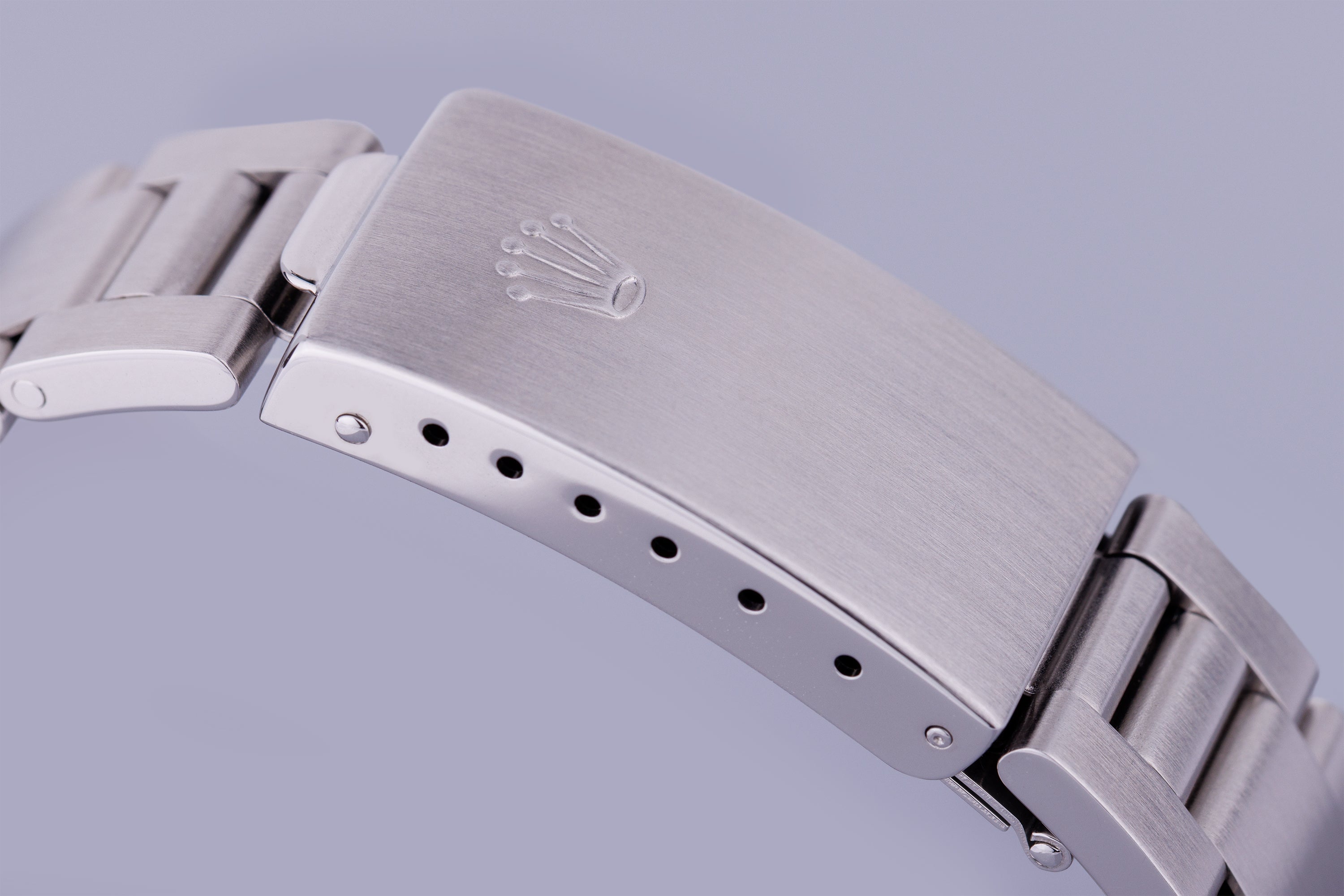 Rolex Oyster Perpetual 31 | REF. 77080 | Stainless Steel | Black Dial | 2000's