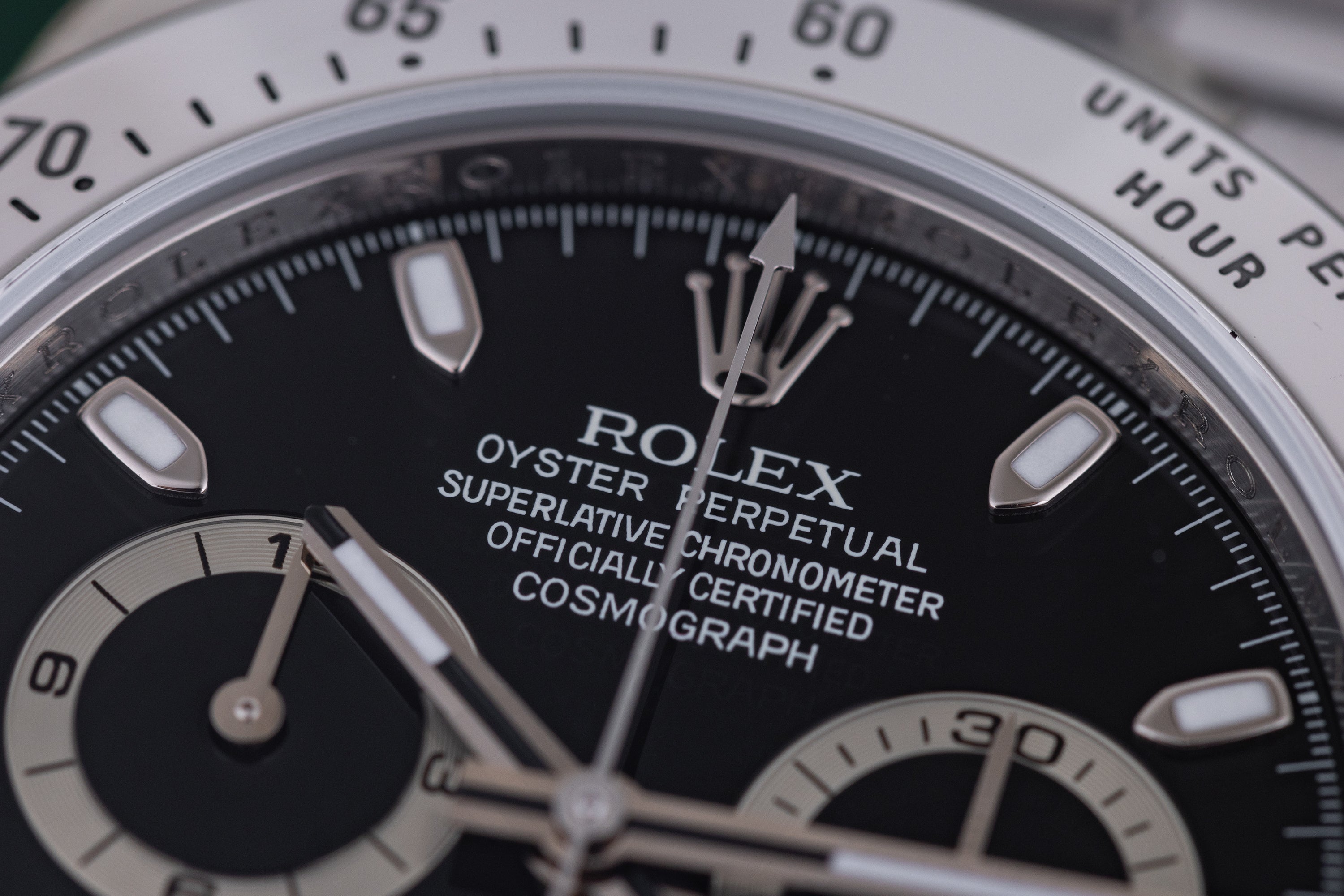 Rolex Daytona | REF. 116520 | Black Dial | 2008 | Box & Papers | Stainless Steel