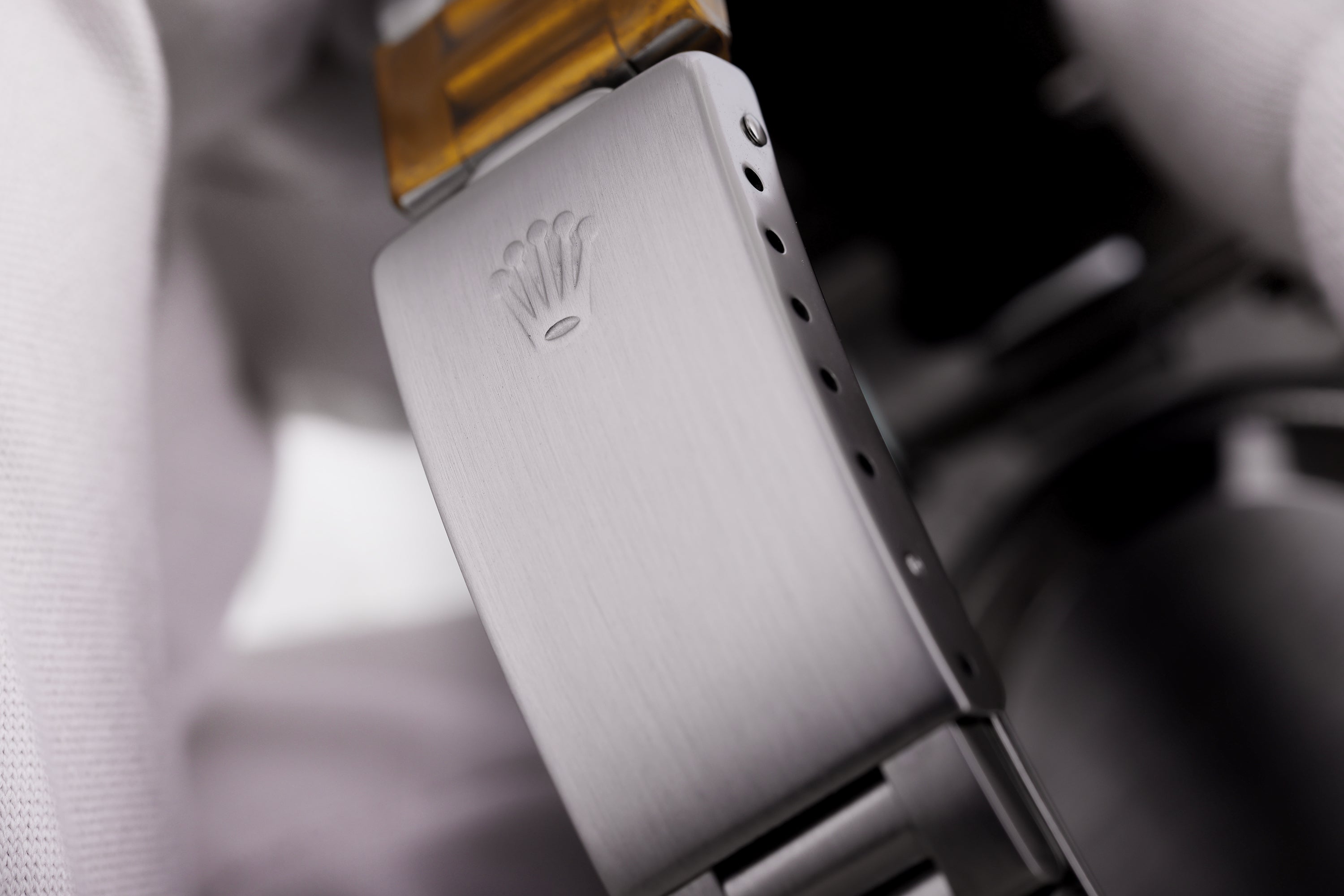 Rolex Air-King | REF. 14000 | Stainless Steel | Box & Papers | 1995
