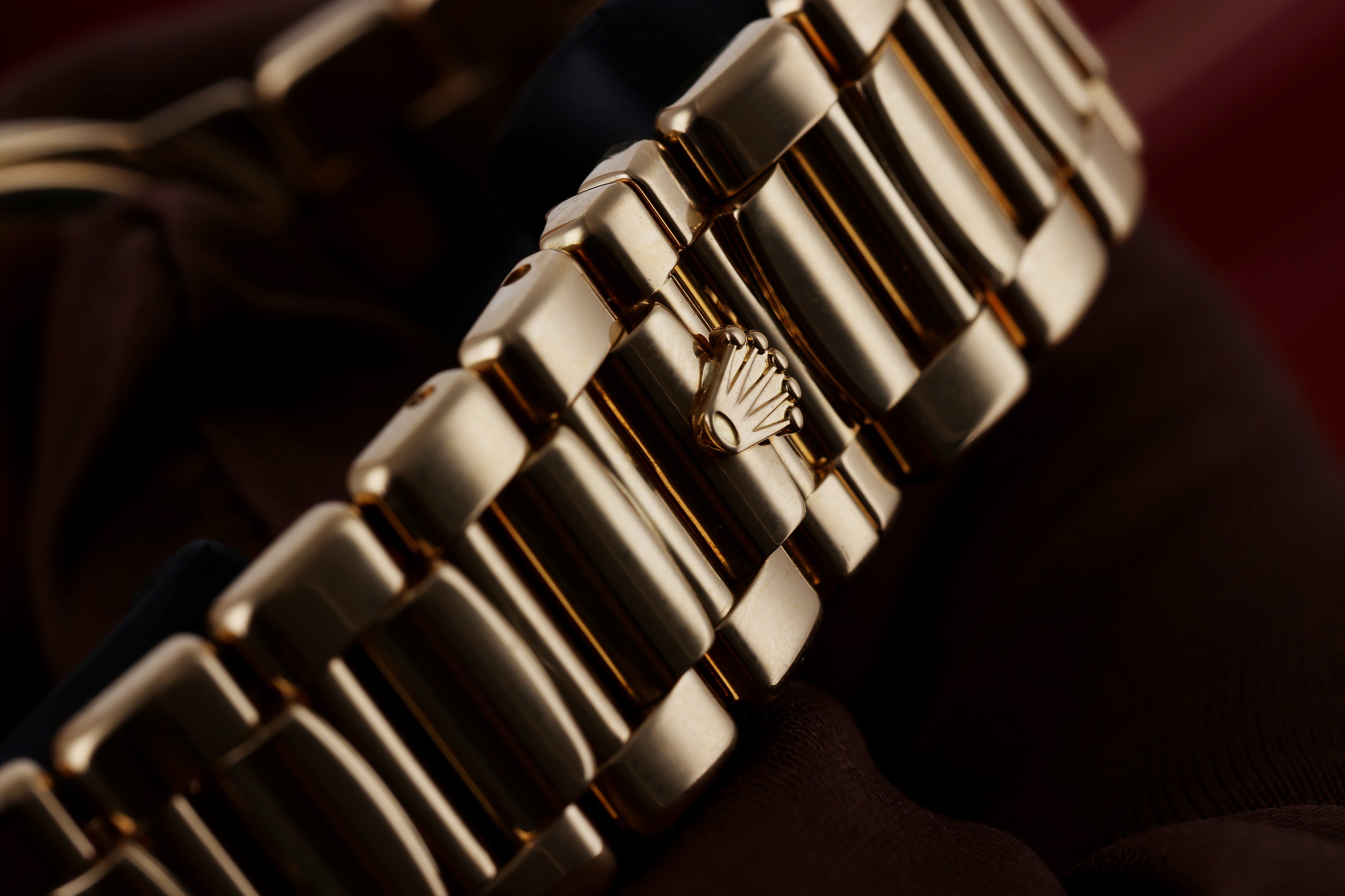 Rolex Cellini | REF. 6663 | White Diamond Dial | 36.5mm | 18k Yellow Gold | 1991