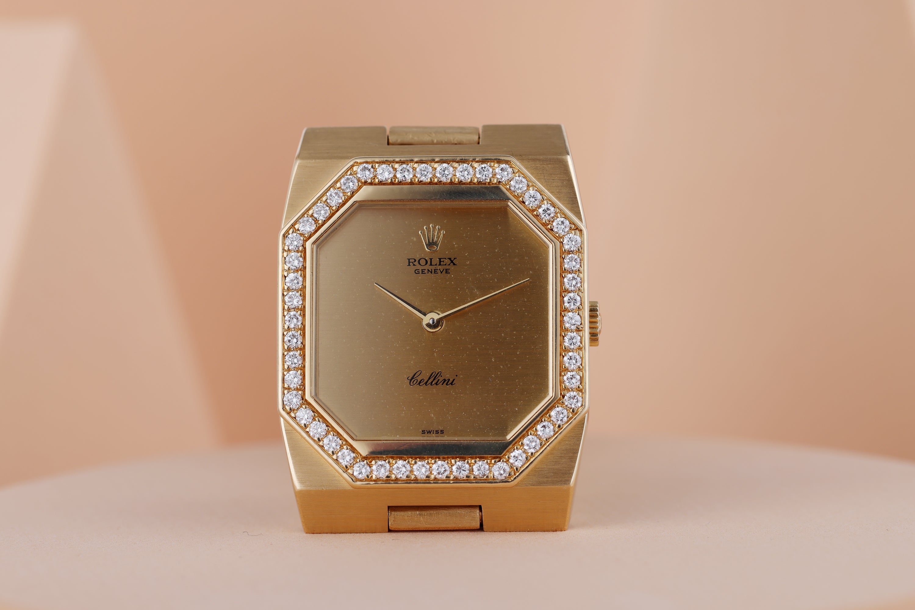 Rolex Cellini | REF. 4650 | Diamond Bezel | Gold Dial | 1976 | 18k Yellow Gold