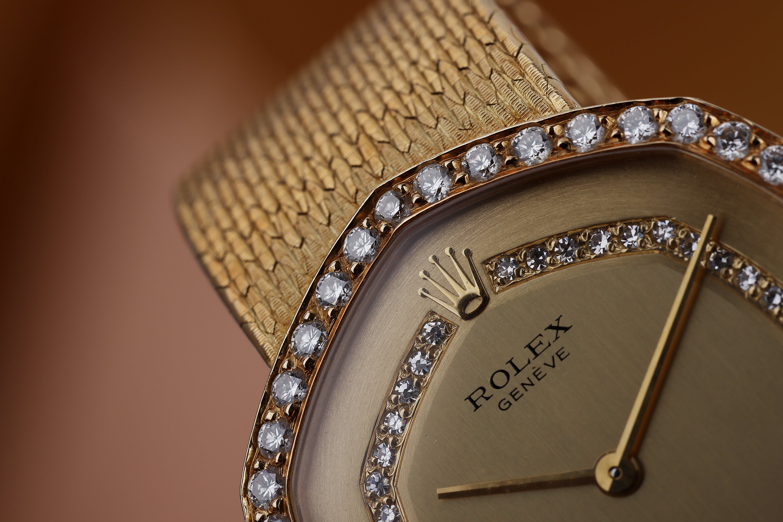 Ultra Rare Heptagon-Shaped Rolex Cellini | REF. 4638 | Diamond Bezel | 33mm | 18k Yellow Gold | Manual Wind | 1981