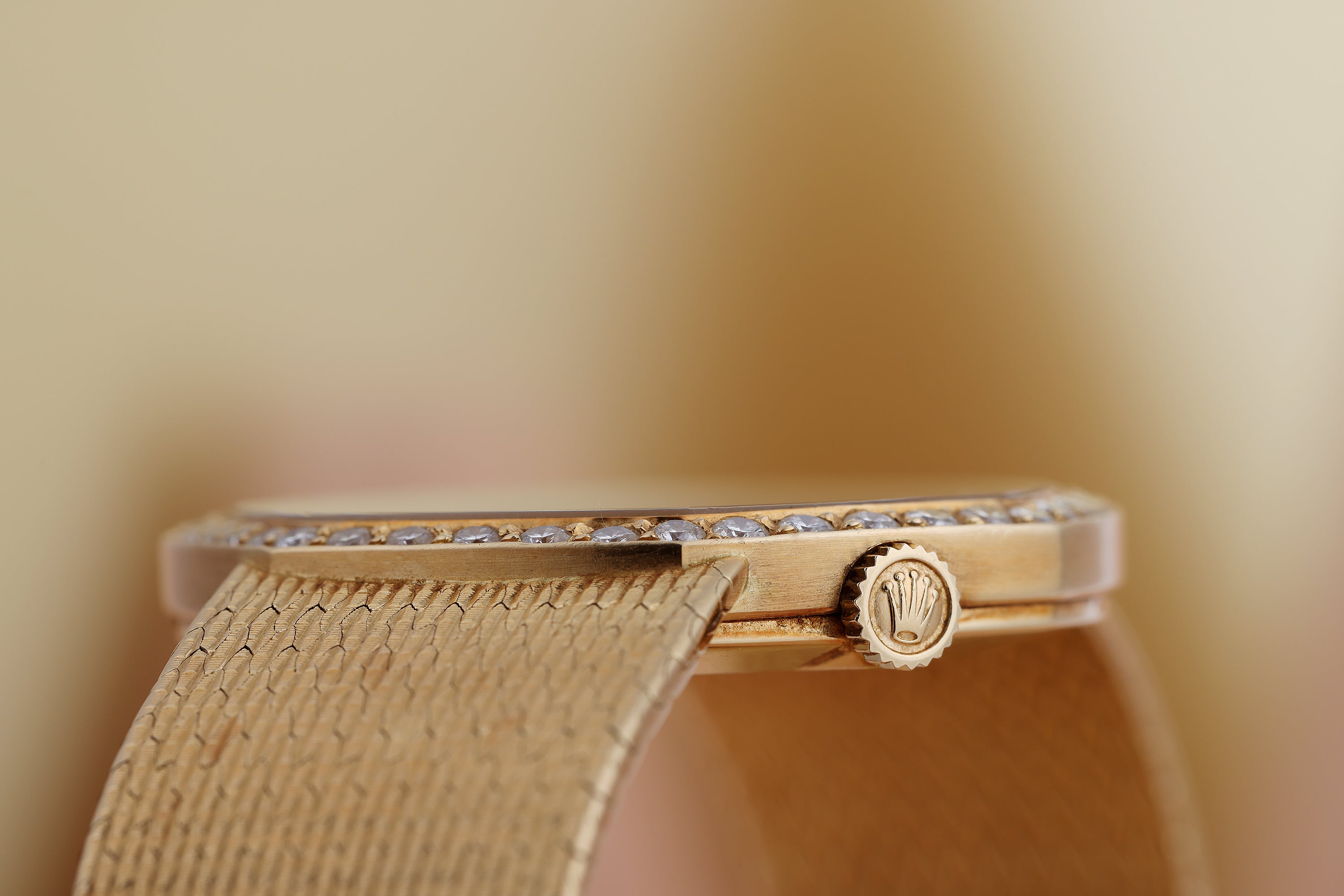 Ultra Rare Heptagon-Shaped Rolex Cellini | REF. 4638 | Diamond Bezel | 33mm | 18k Yellow Gold | Manual Wind | 1981