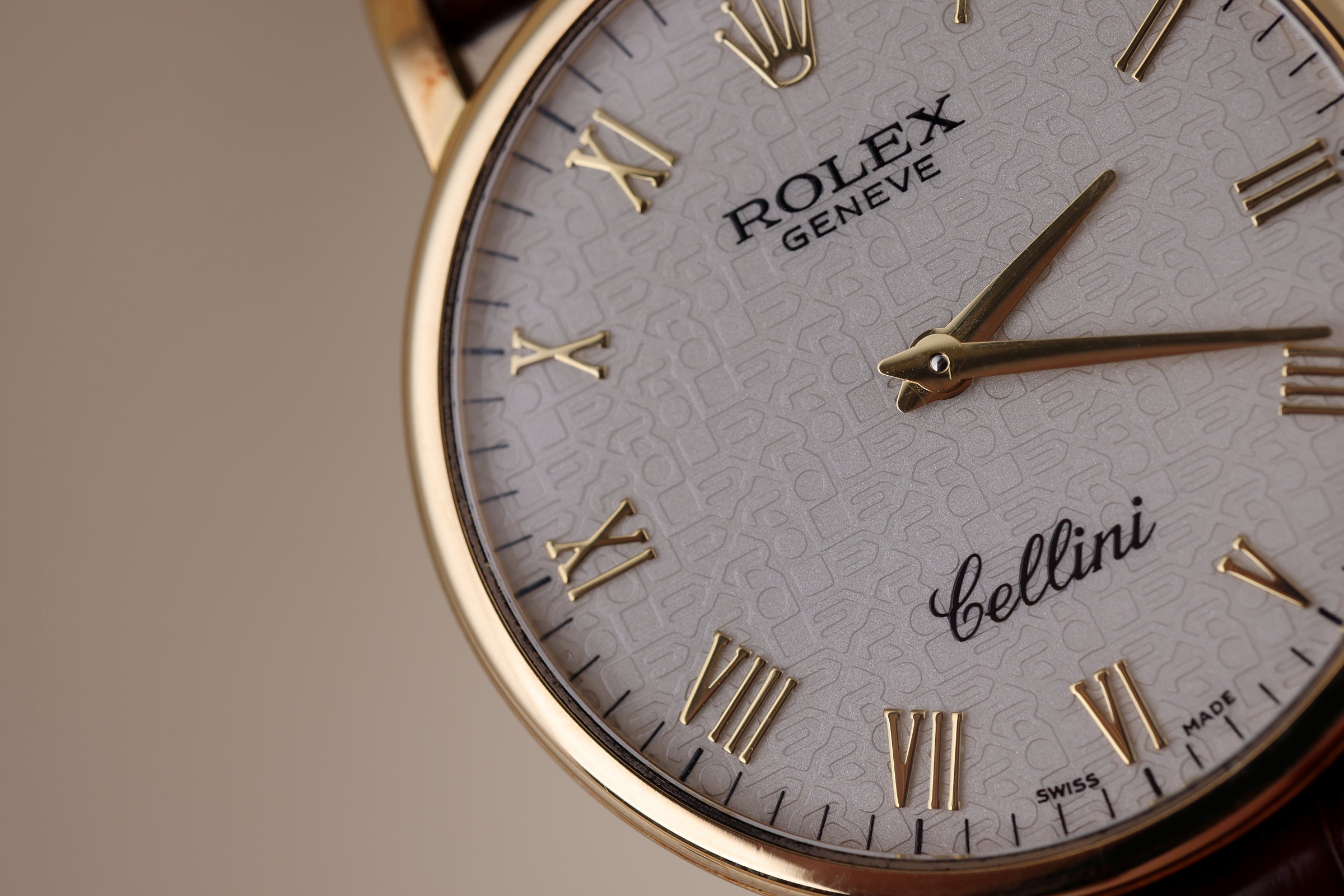 Rolex Cellini | REF. 5115 | Manual Wind | 18k Rose Gold | 32mm | Box | 2001