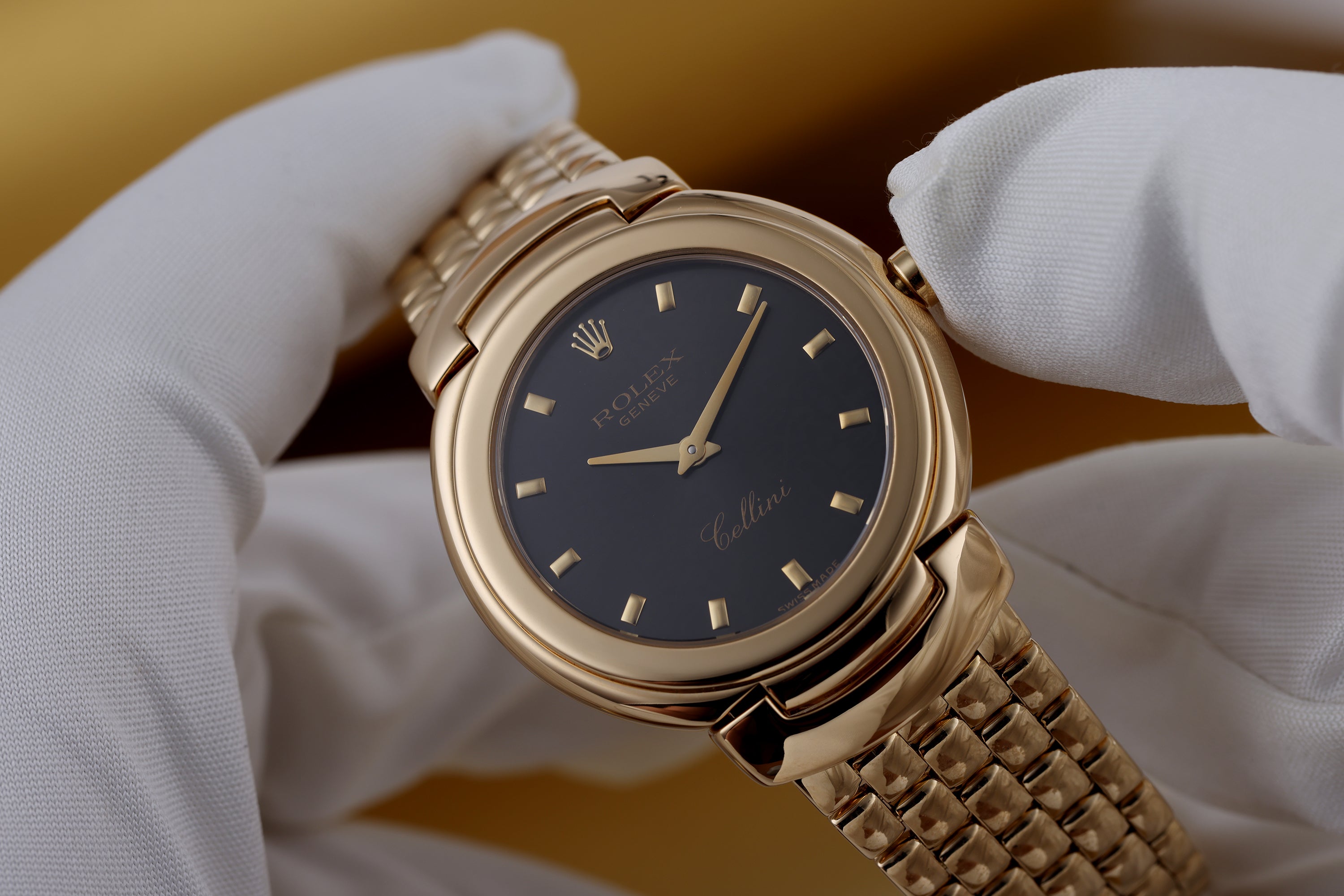 Rolex Cellini | REF. 6622/8 | Black Jubilee Dial | 33mm | 18k Yellow Gold | Box & Papers | 1998 | Rolex Service Papers - 2008