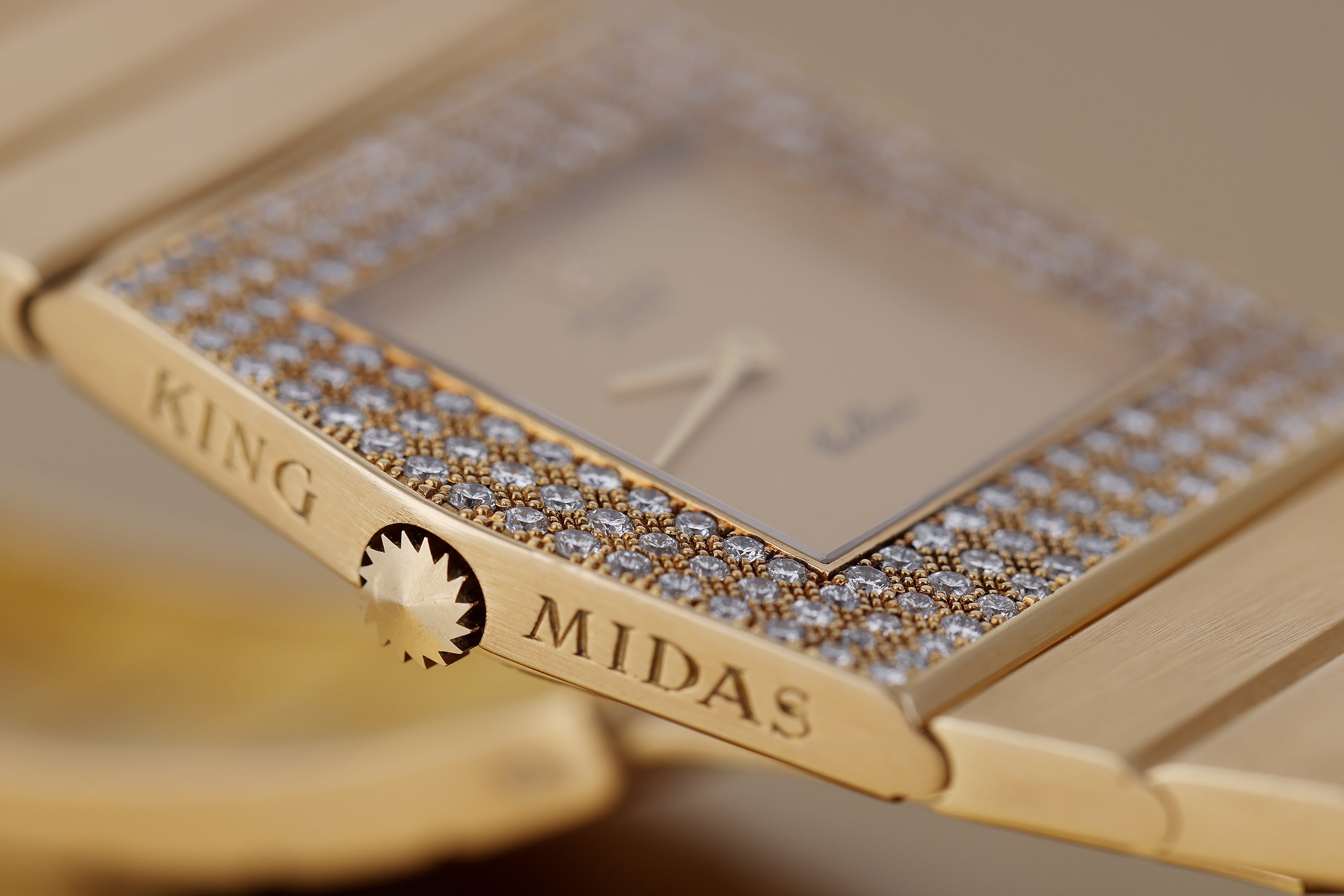 Rare Rolex King Midas Cellini | REF. 4609 | Diamond Bezel | 28mm | 18k Yellow Gold | 1975