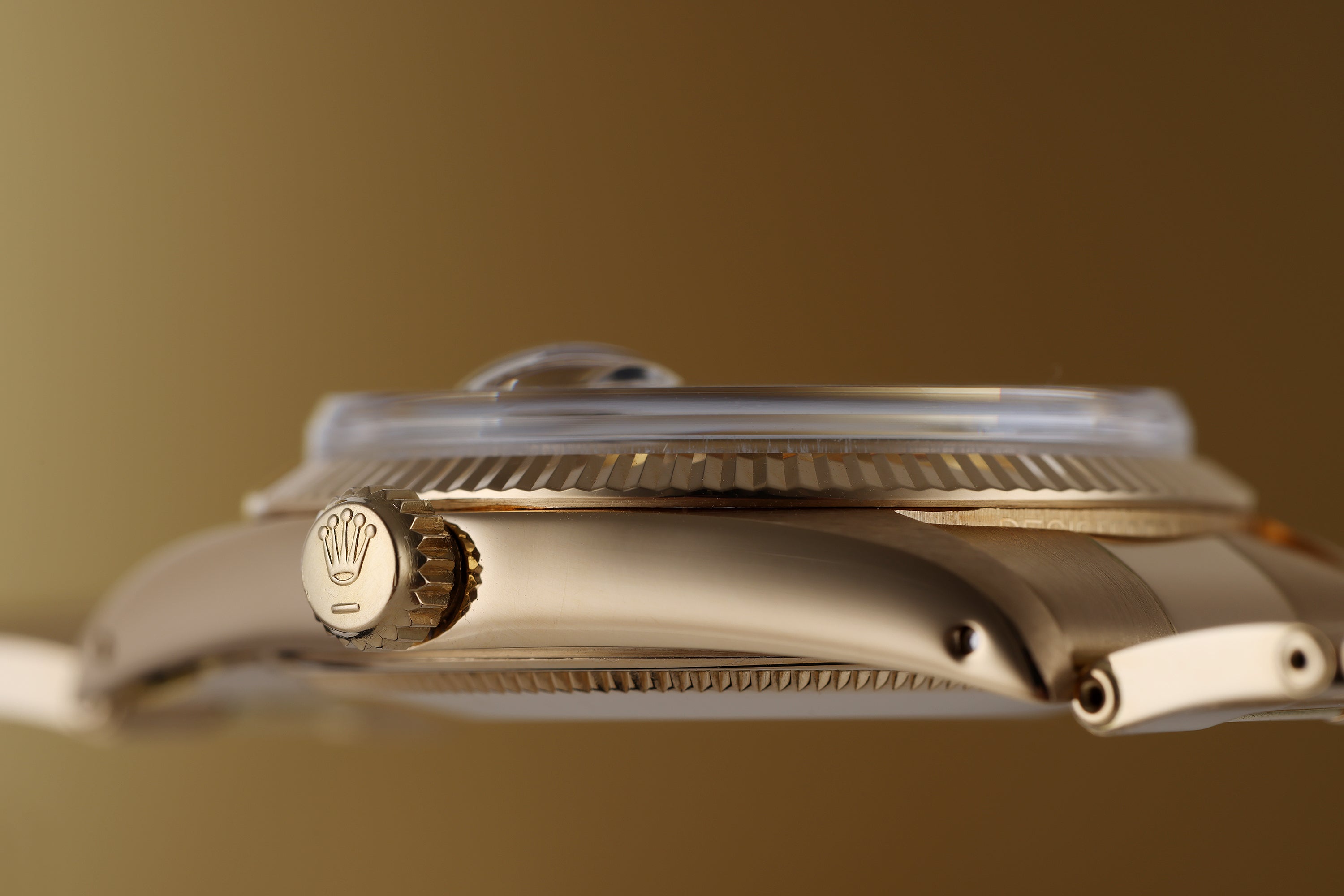 Rolex Date | REF. 1503 | Black Dial | 18k Yellow Gold | 34mm | 1974