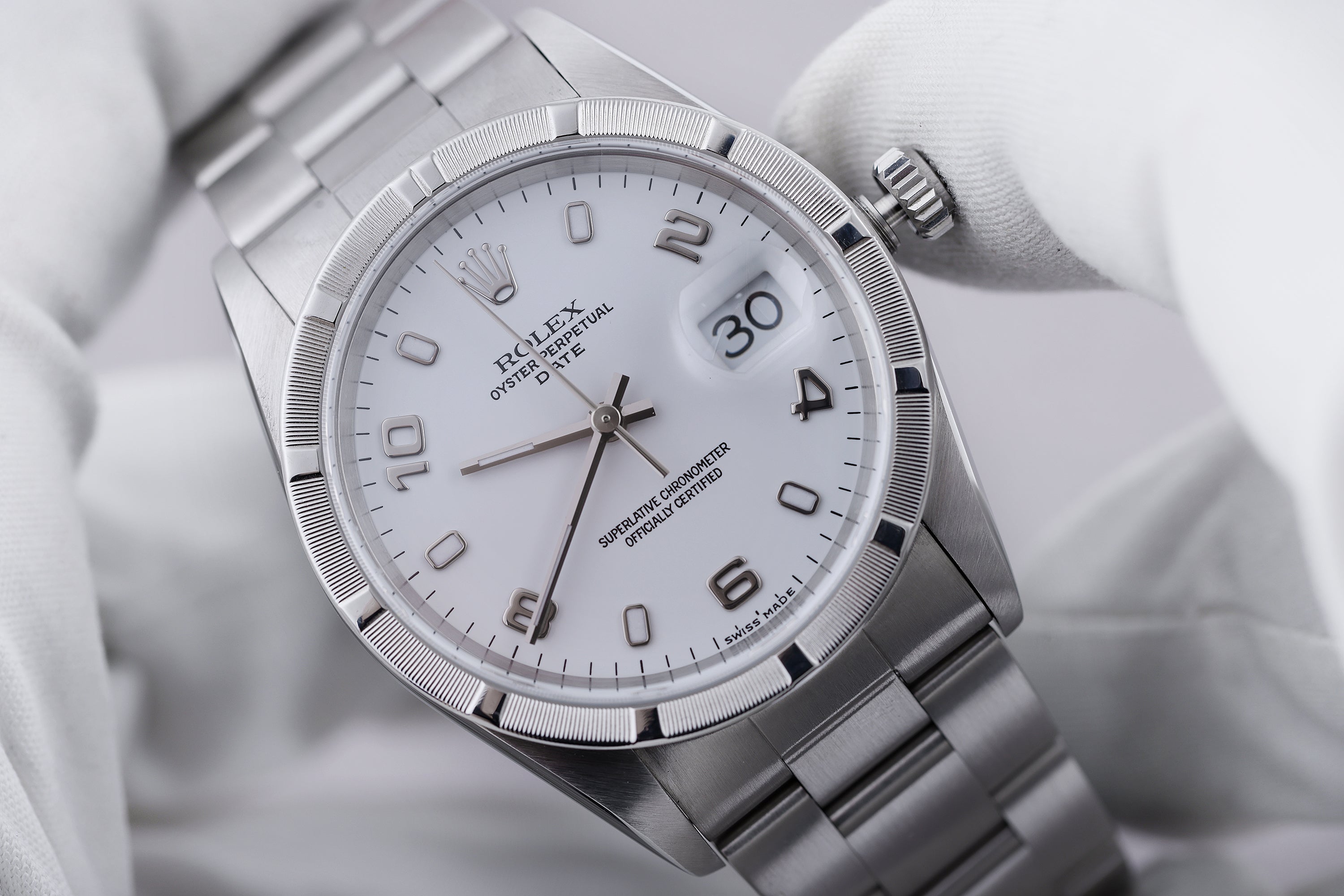 Rolex Date 34mm | REF. 15210 | White Dial | Engine Turned Bezel | Stainless Steel | 2001
