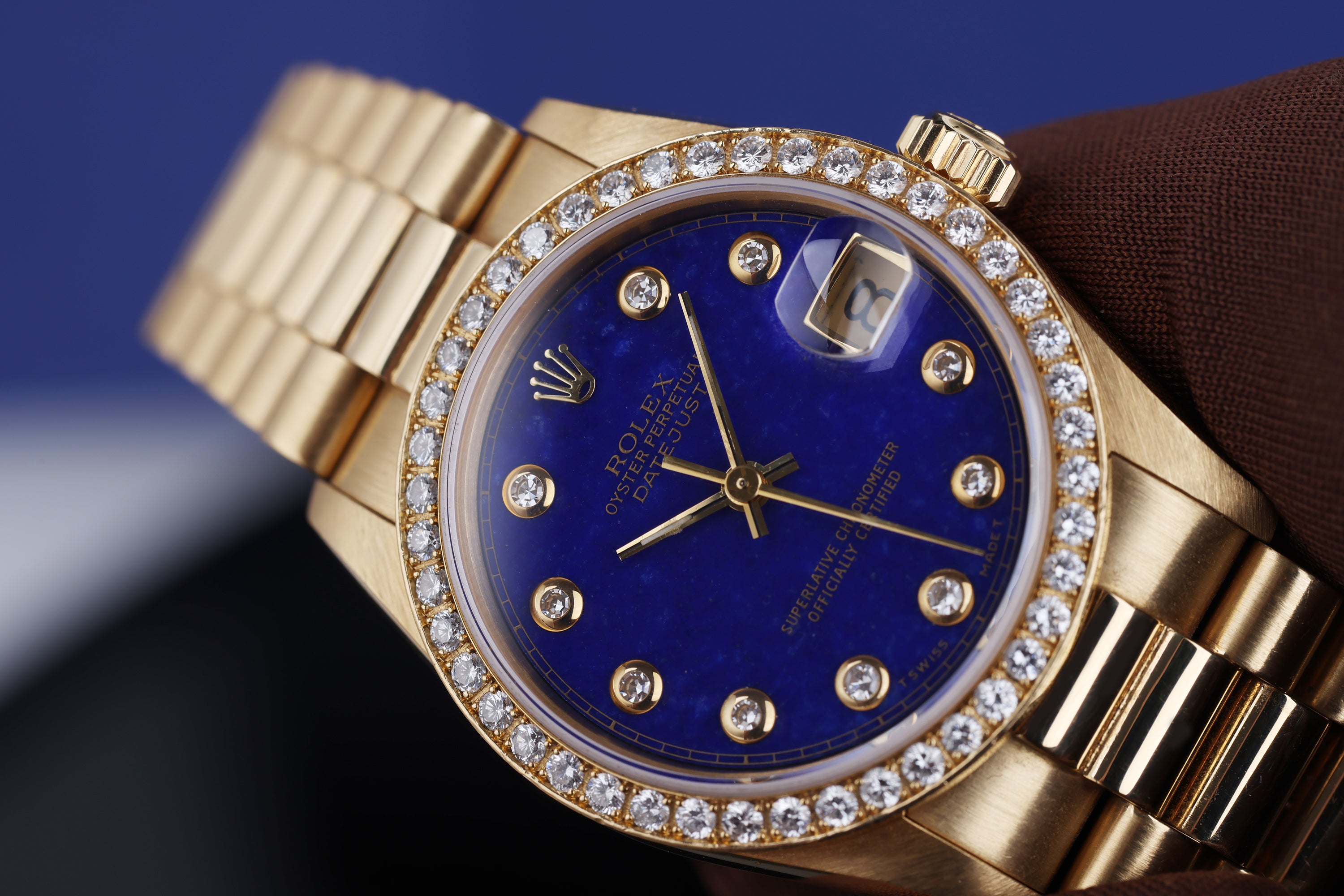 Rare Rolex DateJust Midsize | REF. 68288 | Lapis Lazuli Diamond Dial | 18k Yellow Gold | 1991
