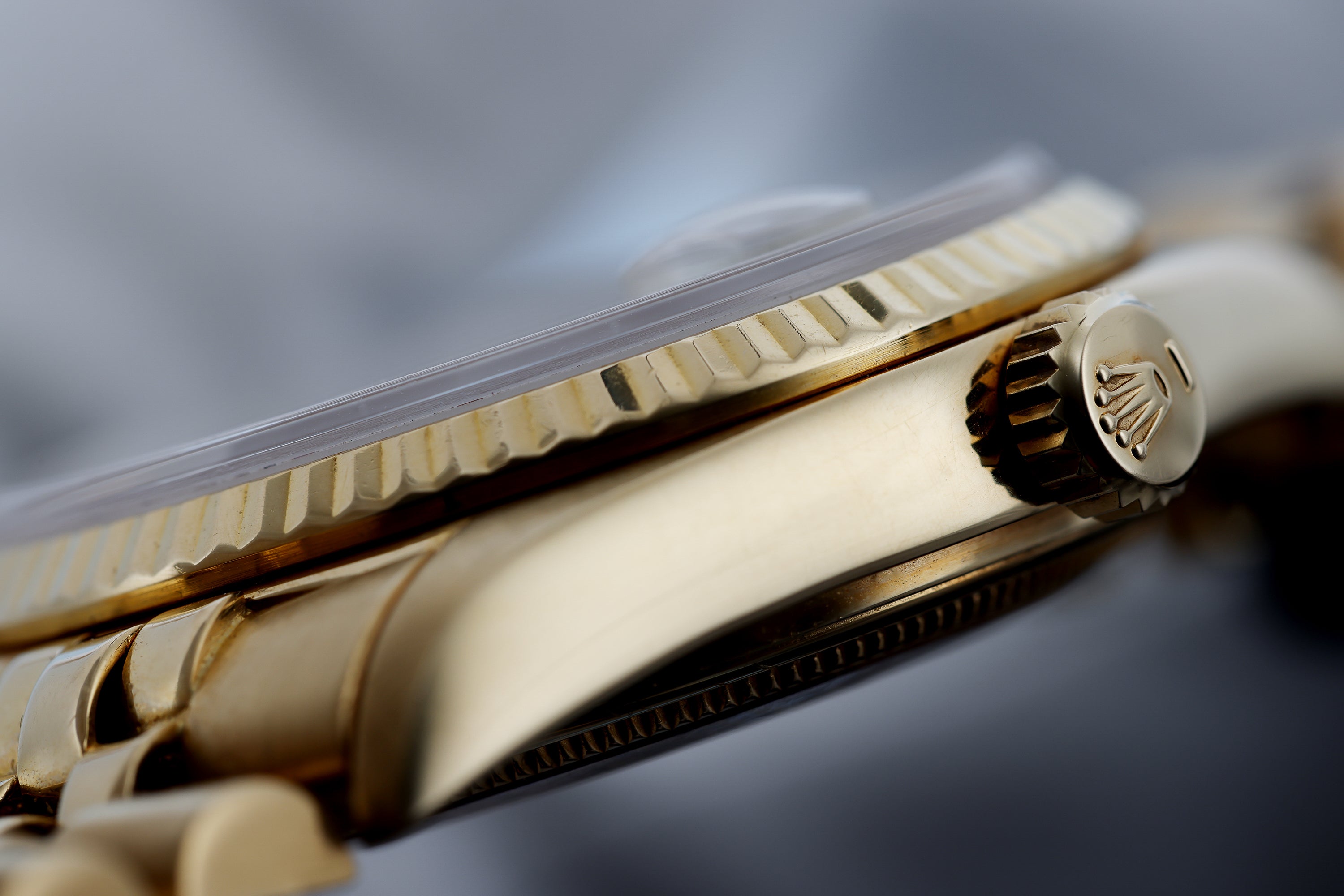 Rolex DateJust | REF. 16018 | Bronze Champagne 'Ghost' Dial | 18k Yellow Gold | 1979