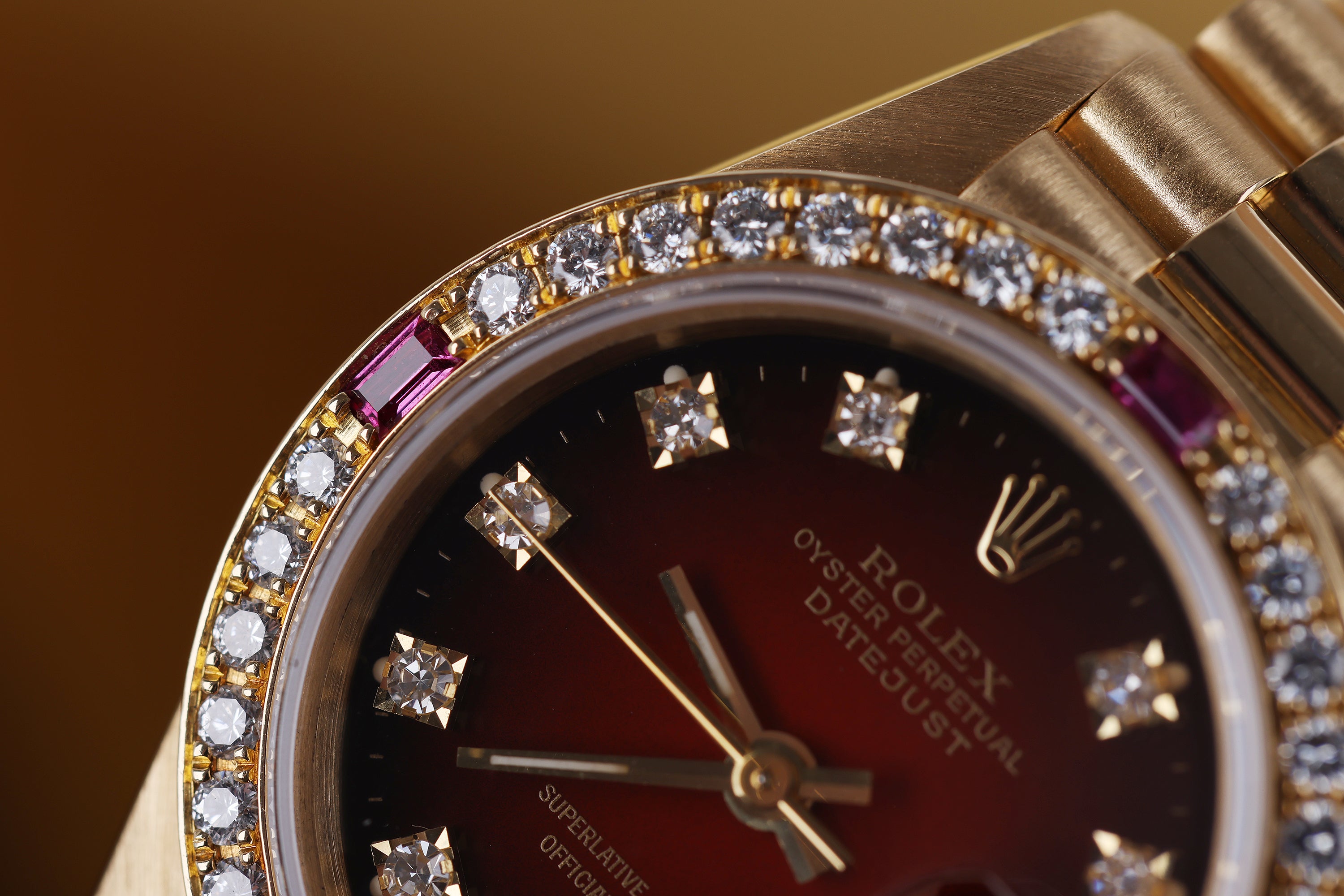 Rolex Lady DateJust | REF. 69068 | Diamond & Ruby Dial Bezel | 18k Yellow Gold | 1993