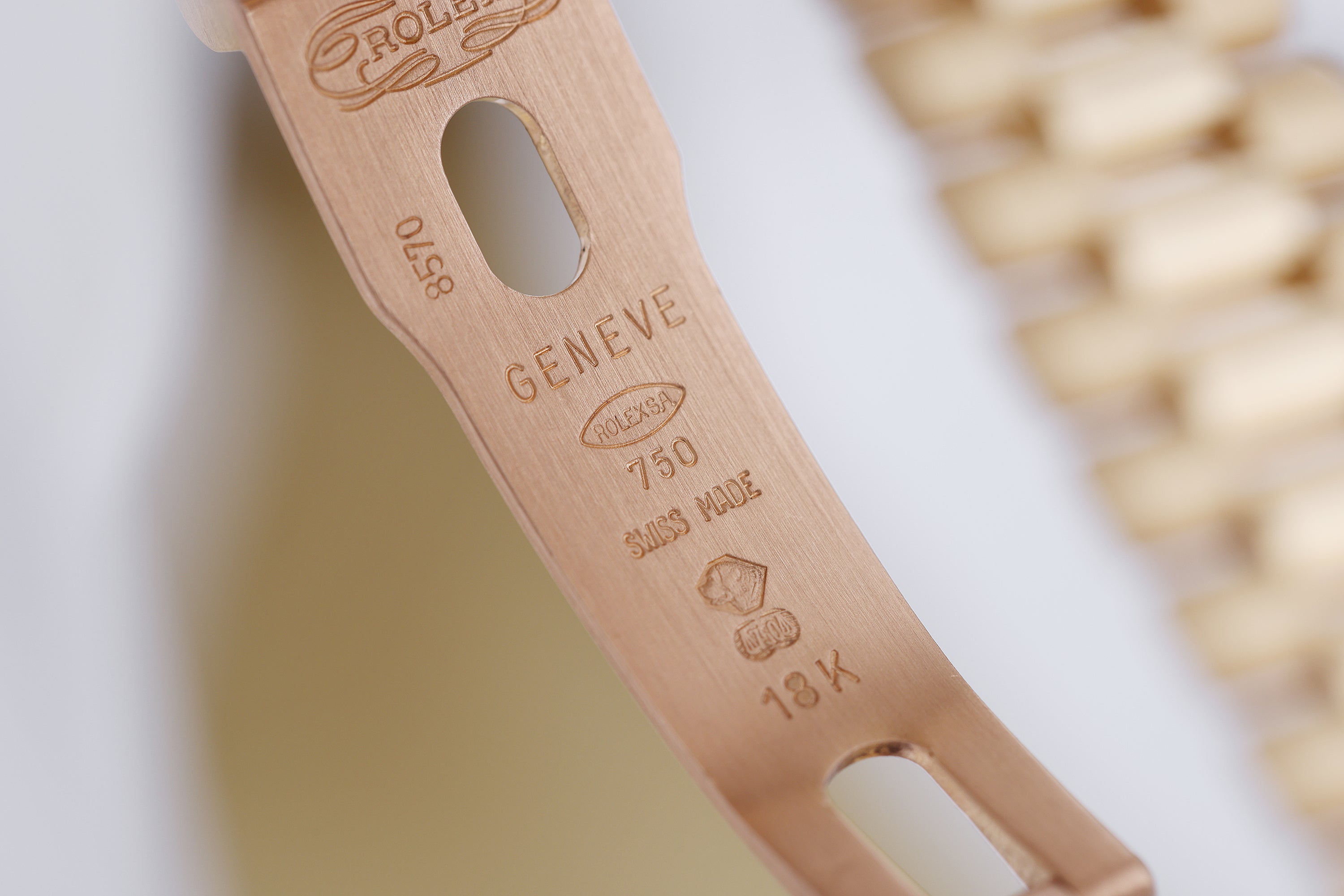 Rolex Lady DateJust | REF. 69178 | Black Diamond Dial | 26mm | 18k Yellow Gold | Box & Papers | 1996