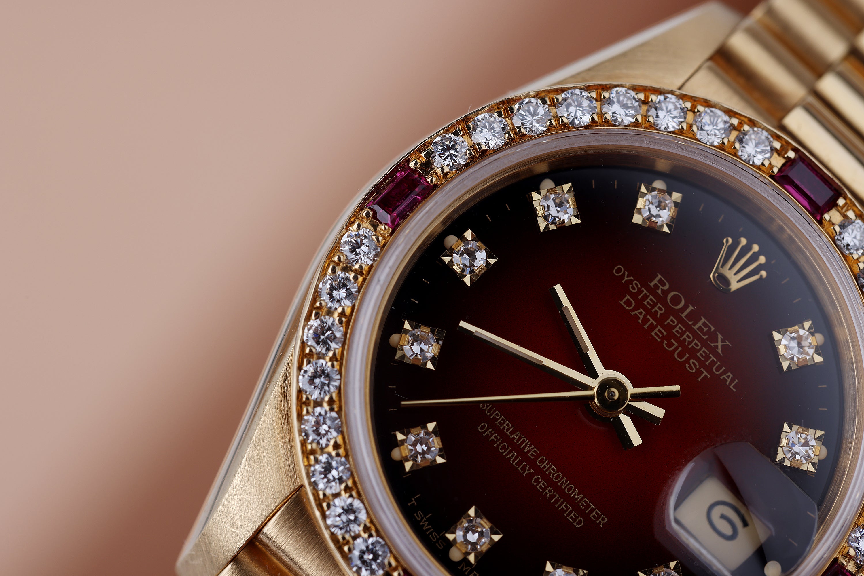 Rolex Lady DateJust 26 | REF. 69068 | Red Vignette Diamond Dial | Diamond & Ruby Bezel | 18k Yellow Gold | 1990