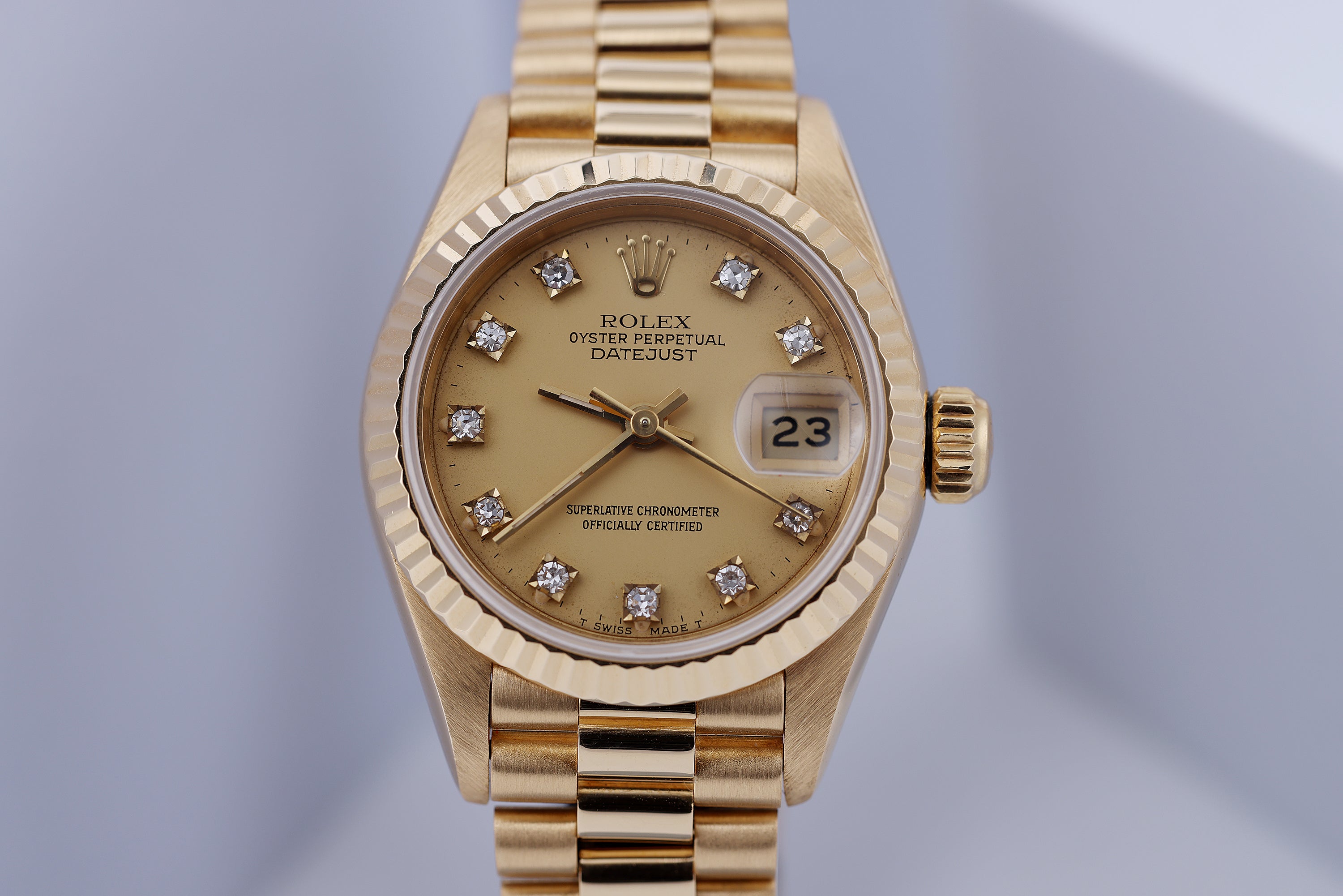 Rolex Lady DateJust 26mm | REF. 69178 | Gold Diamond Dial | 18k Yellow Gold | Box & Papers | 1987