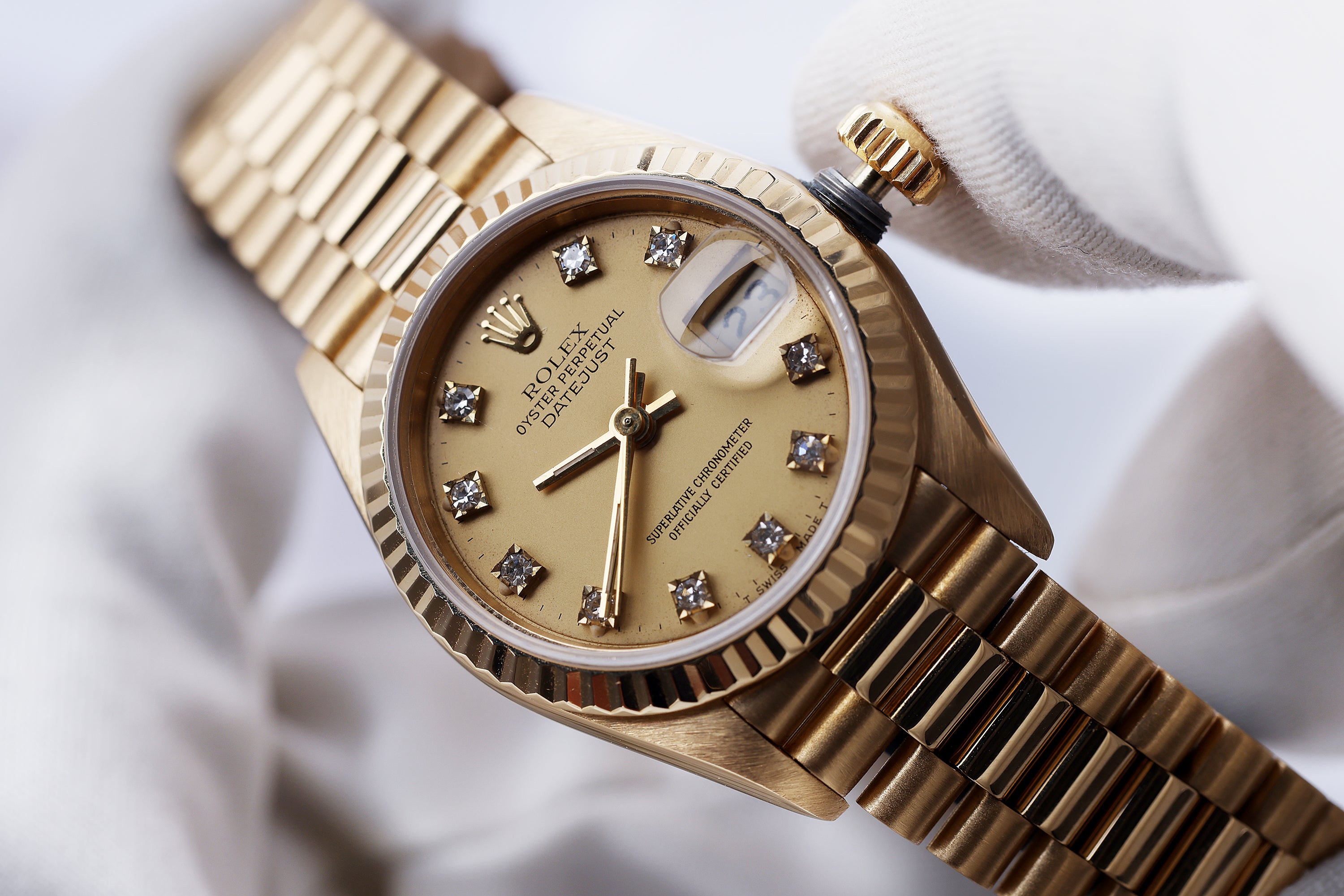 Rolex Lady DateJust 26mm | REF. 69178 | Gold Diamond Dial | 18k Yellow Gold | Box & Papers | 1987