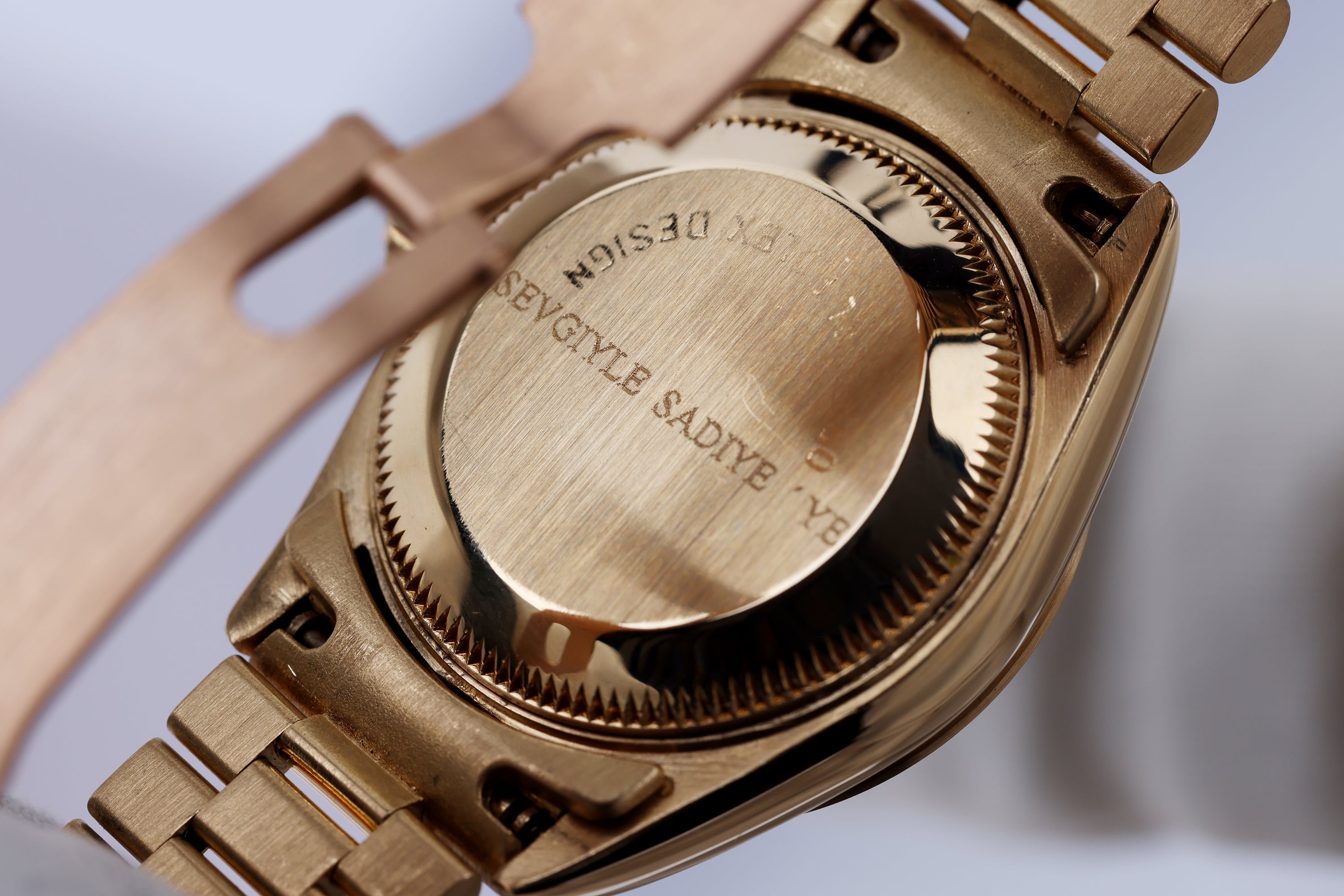 Rolex Lady DateJust 26mm | REF. 69178 | Gold Diamond Dial | 18k Yellow Gold | Box & Papers | 1987