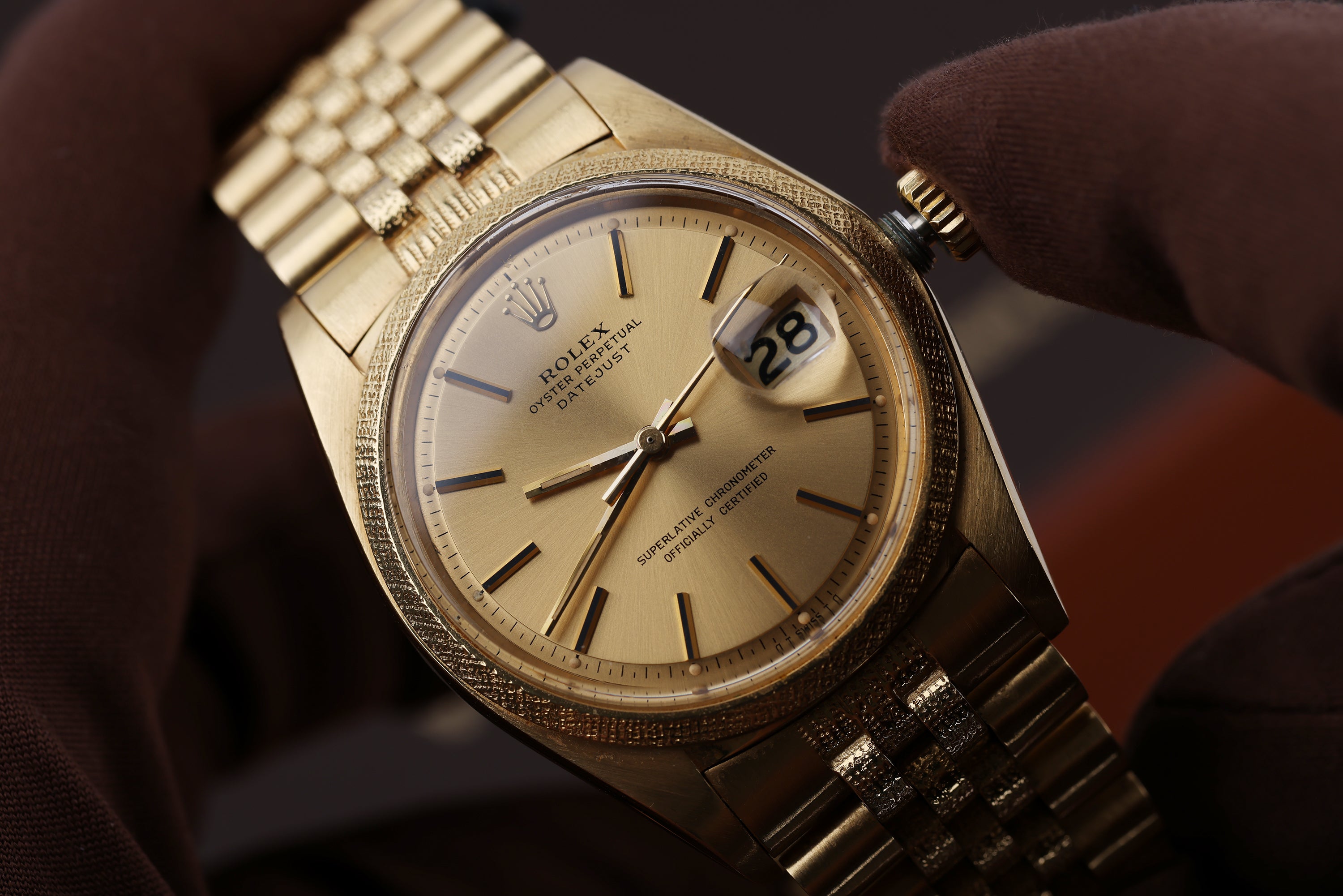 Rare Rolex DateJust Morellis Finish | REF. 1611 | Gold Dial | 18k Yellow Gold | 1977