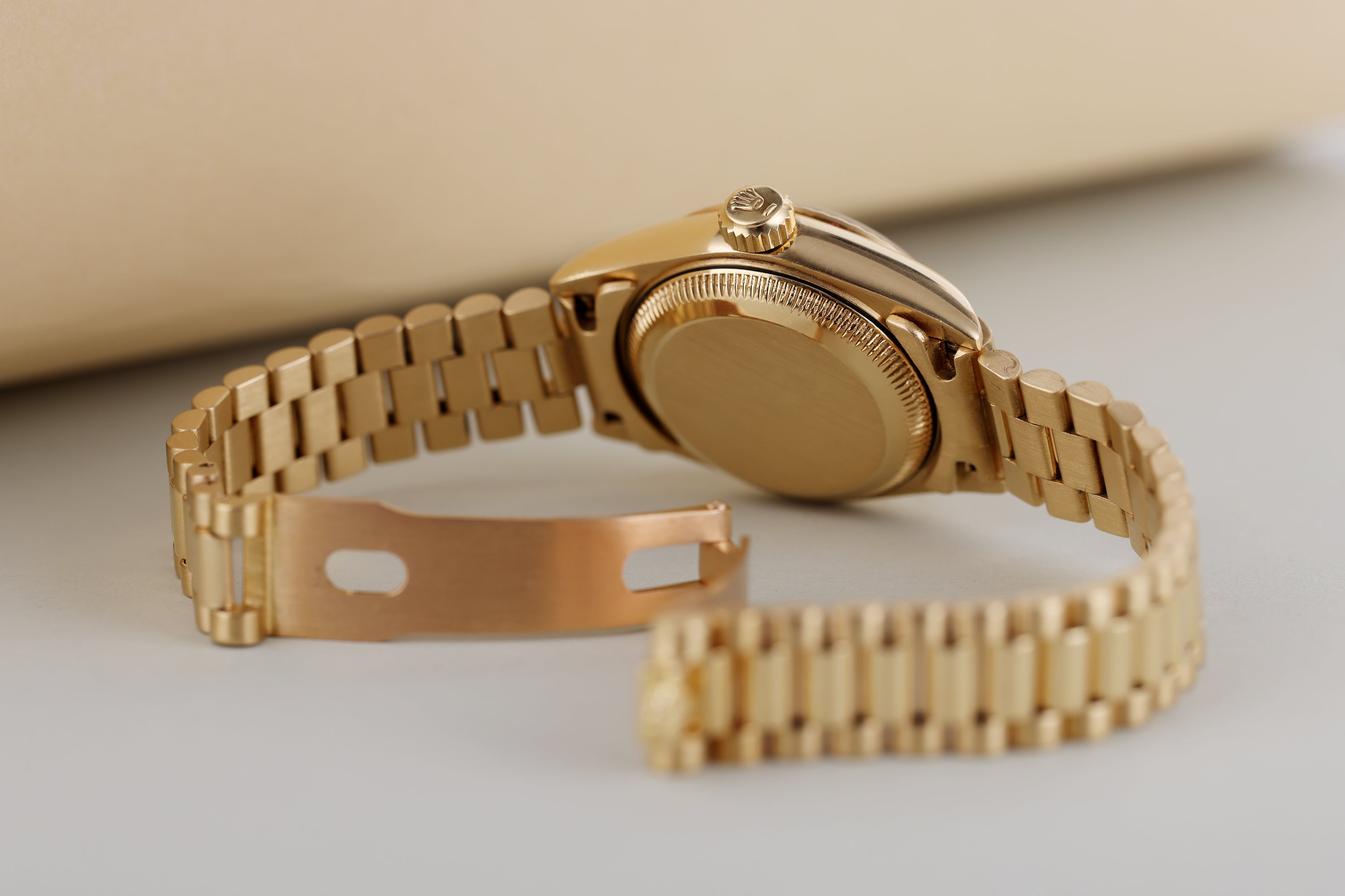 Rolex Lady DateJust | REF. 69178 | Gold Dial | 18k Yellow Gold | 1989