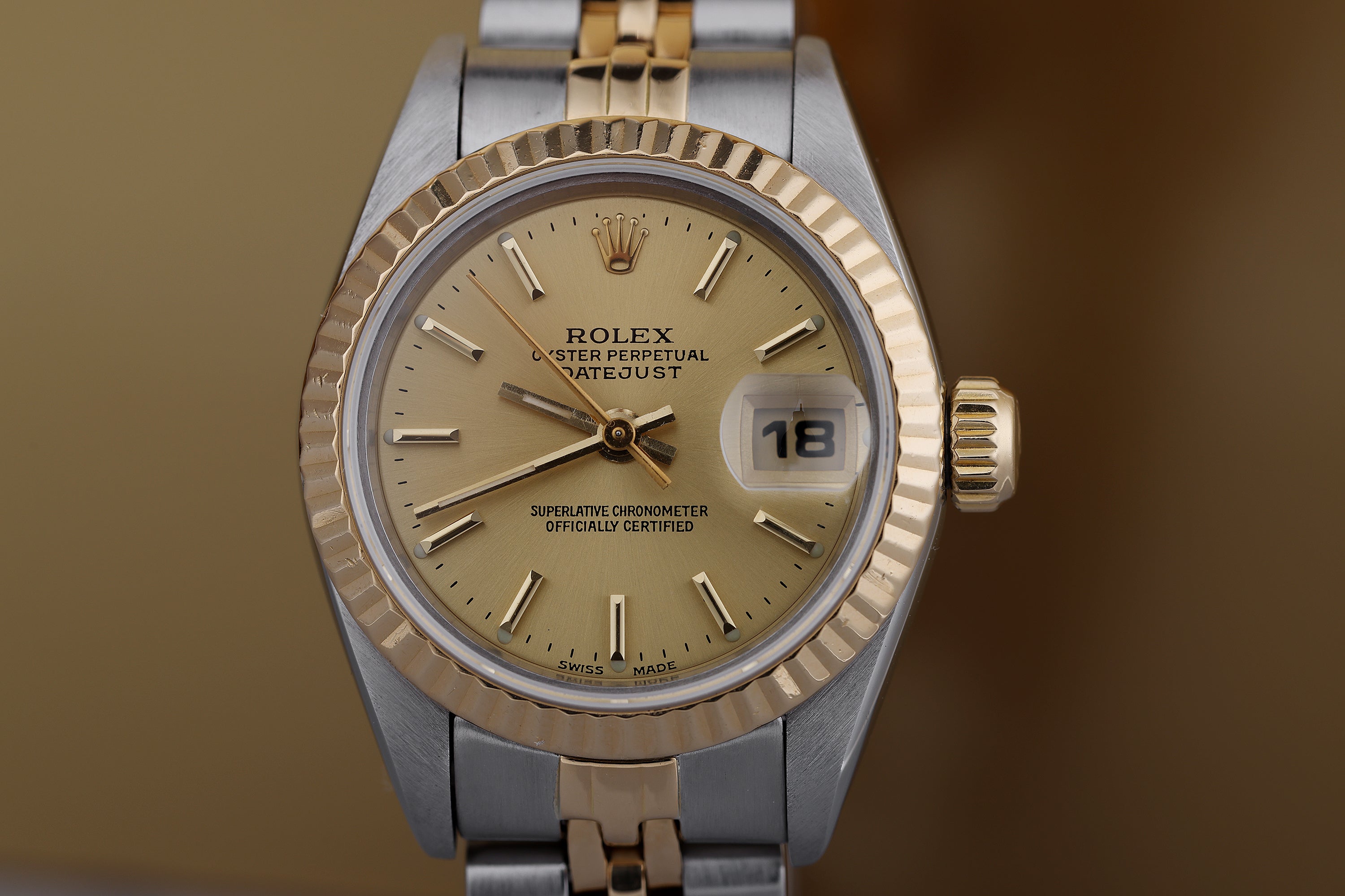 Rolex Lady DateJust 26mm | REF. 69173 | Stainless Steel & 18k Yellow Gold | Gold Dial | 1989