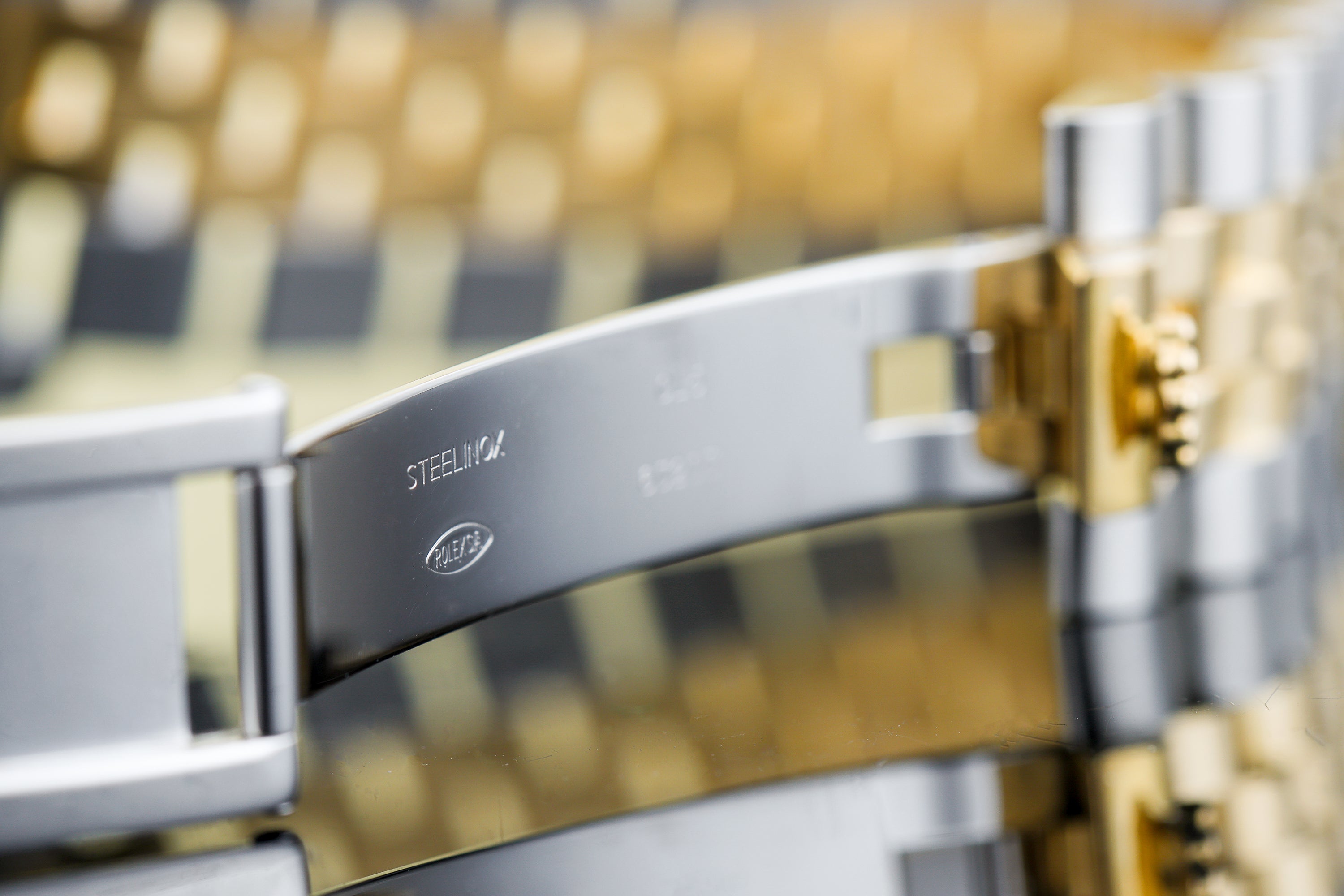 Rolex DateJust 36 | REF. 116233 | Silver Dial | Stainless Steel & 18k Yellow Gold | 2005