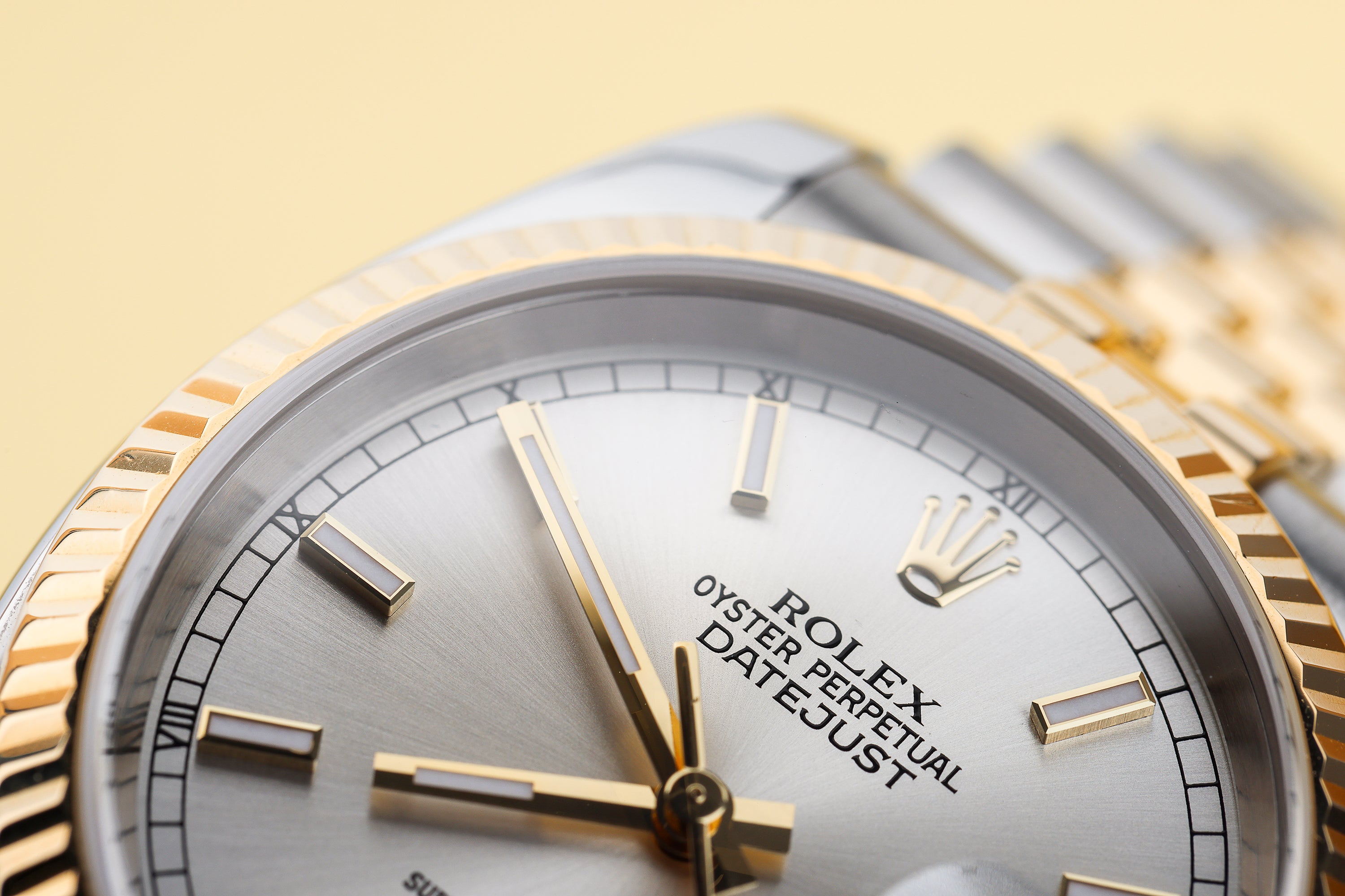 Rolex DateJust 36 | REF. 116233 | Silver Dial | Stainless Steel & 18k Yellow Gold | 2005