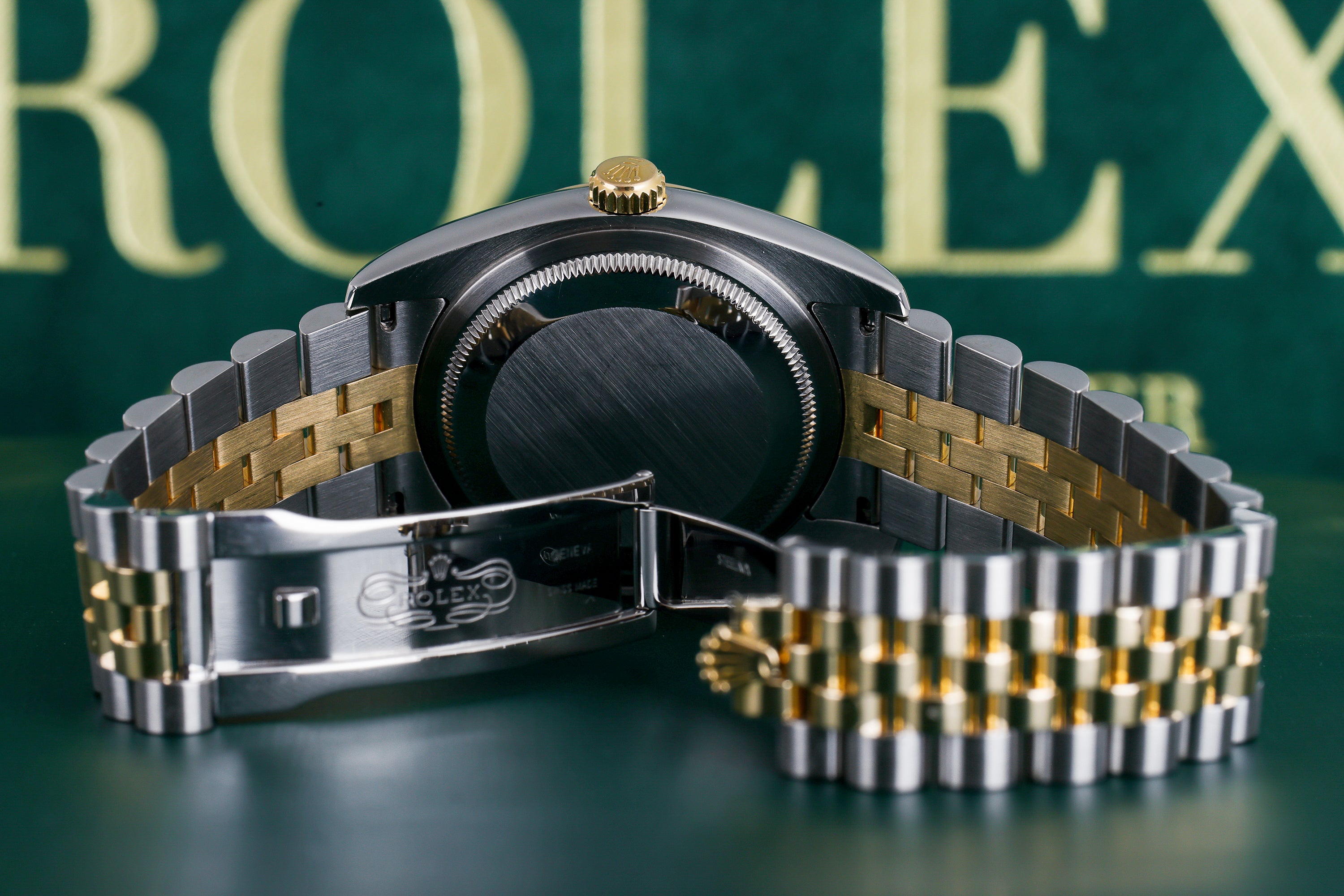 Rolex DateJust 36 | REF. 116233 | Silver Dial | Stainless Steel & 18k Yellow Gold | 2005