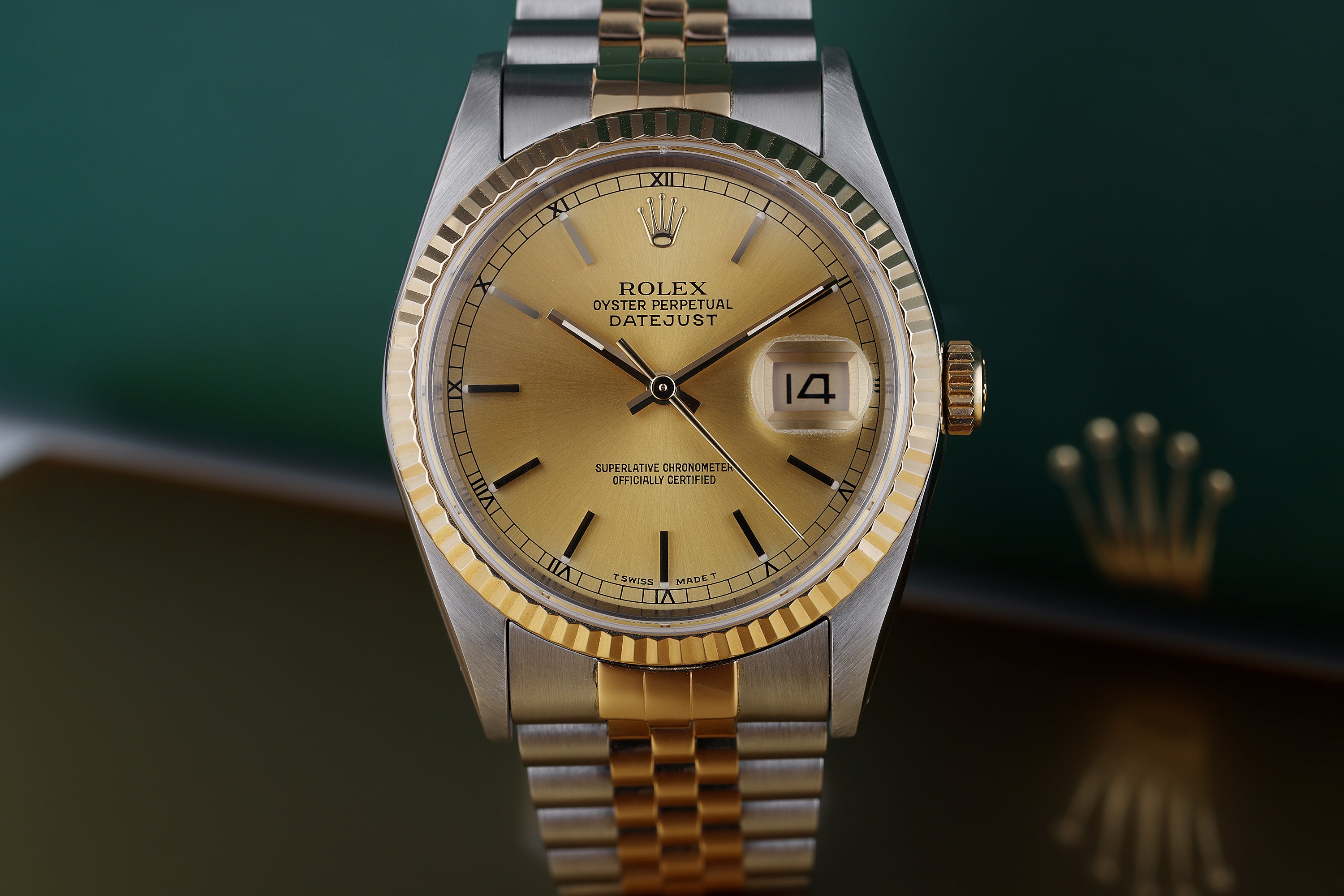 Rolex DateJust 36 | REF. 16233 | Stainless Steel & 18k Yellow Gold | Gold Dial | 1991