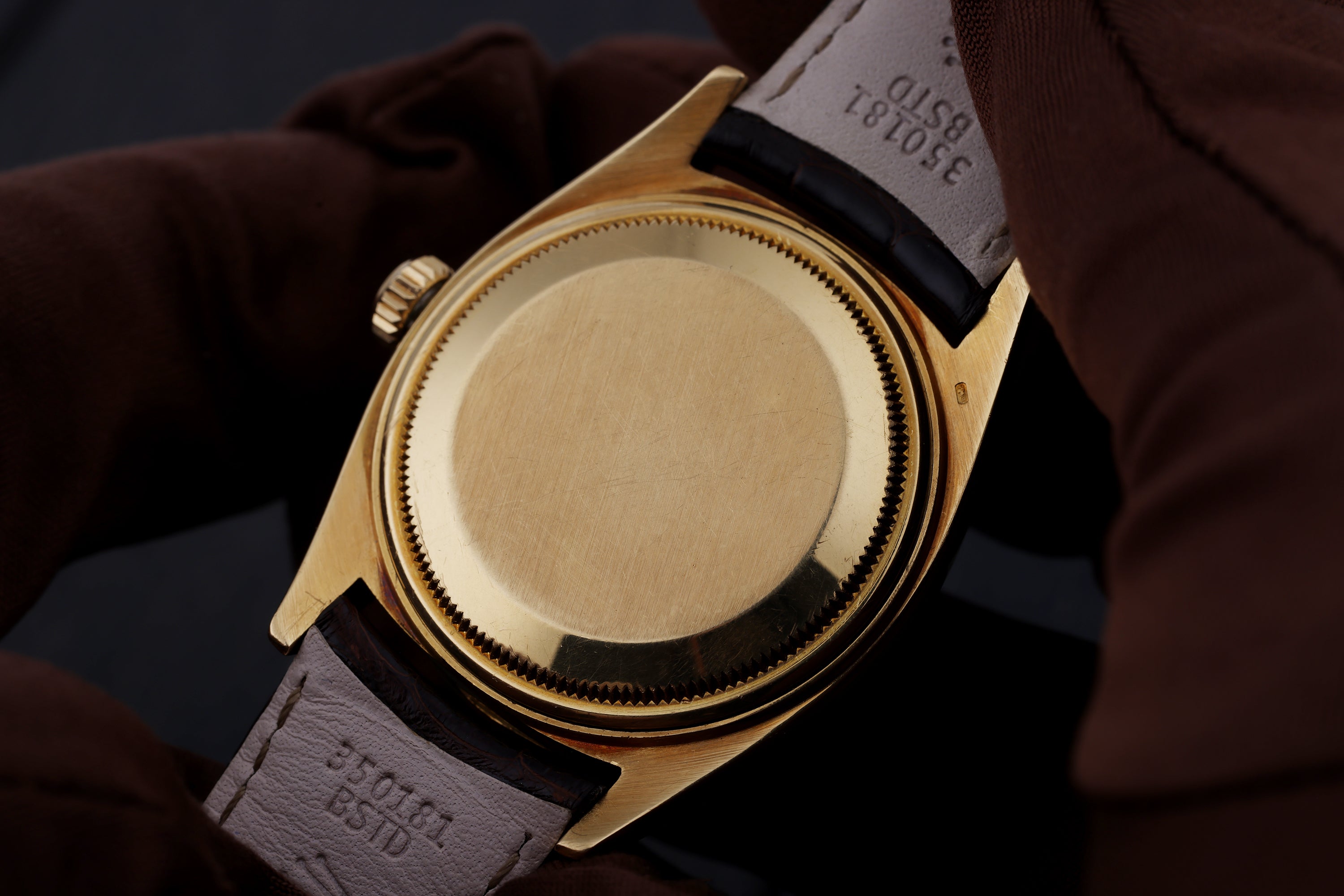 Rare Rolex Day-Date | REF. 6612 | Champagne Dial 'Leaf-Hands' | Red Date Disc | 18k Yellow Gold | 1957