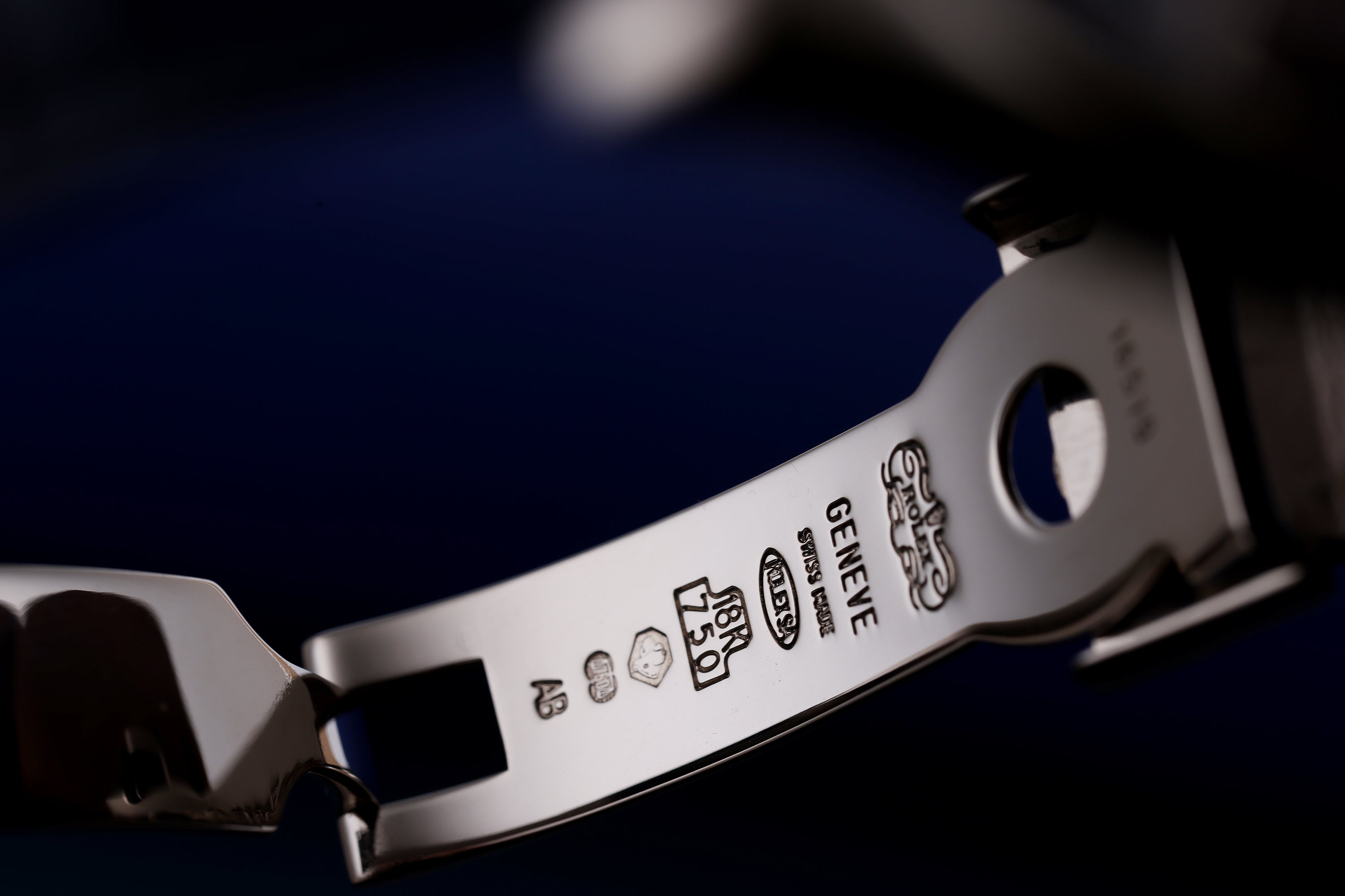 Rare Rolex Daytona | Sapphire Baguette Bezel & Hours | Pavè Diamond Dial | REF. 116589SACI | 18k White Gold | 2020 Rolex Service Papers