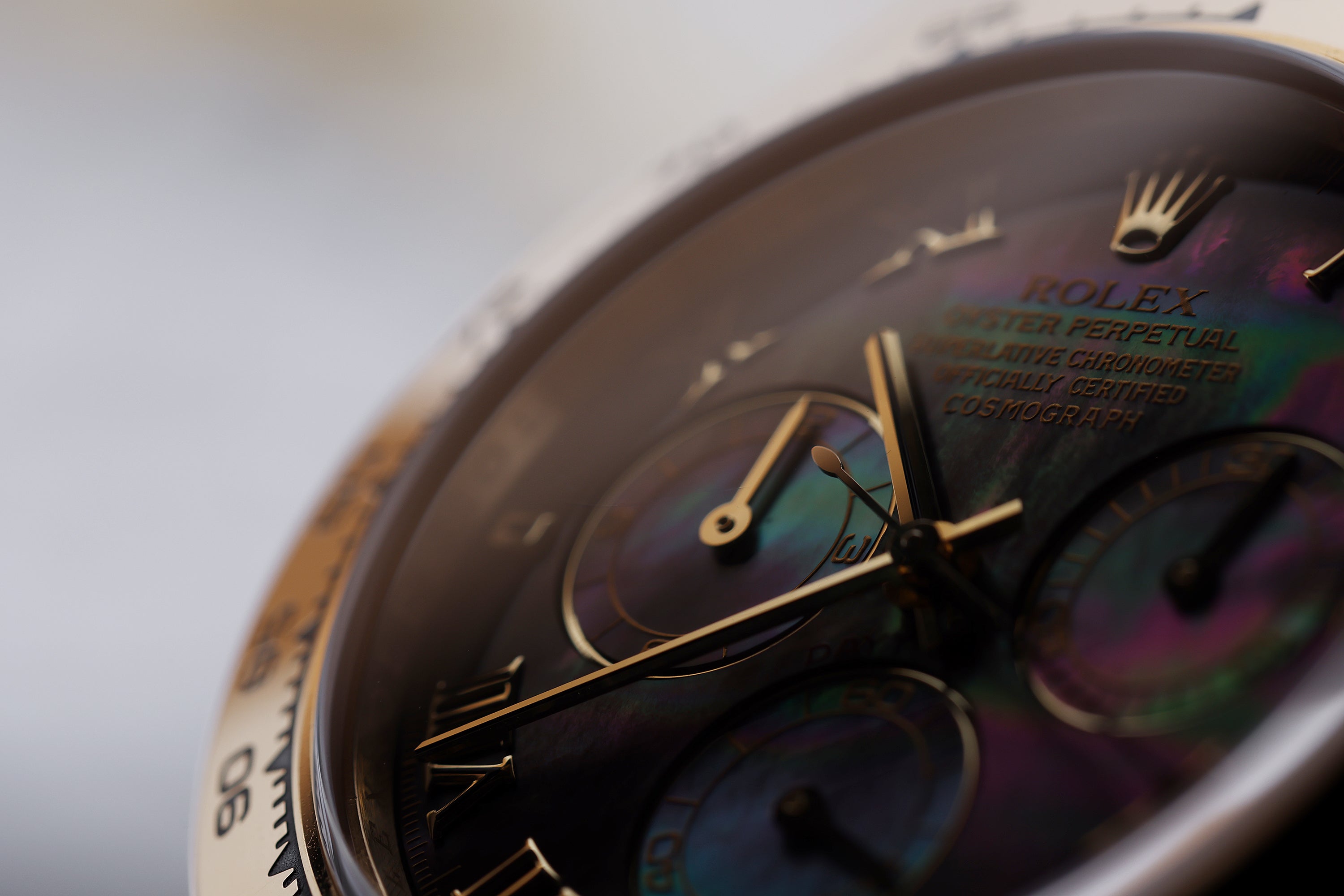 Rolex Daytona | REF. 116518 | Tahitian Black Mother of Pearl Dial | 18k Yellow Gold | Box & Papers | 2009