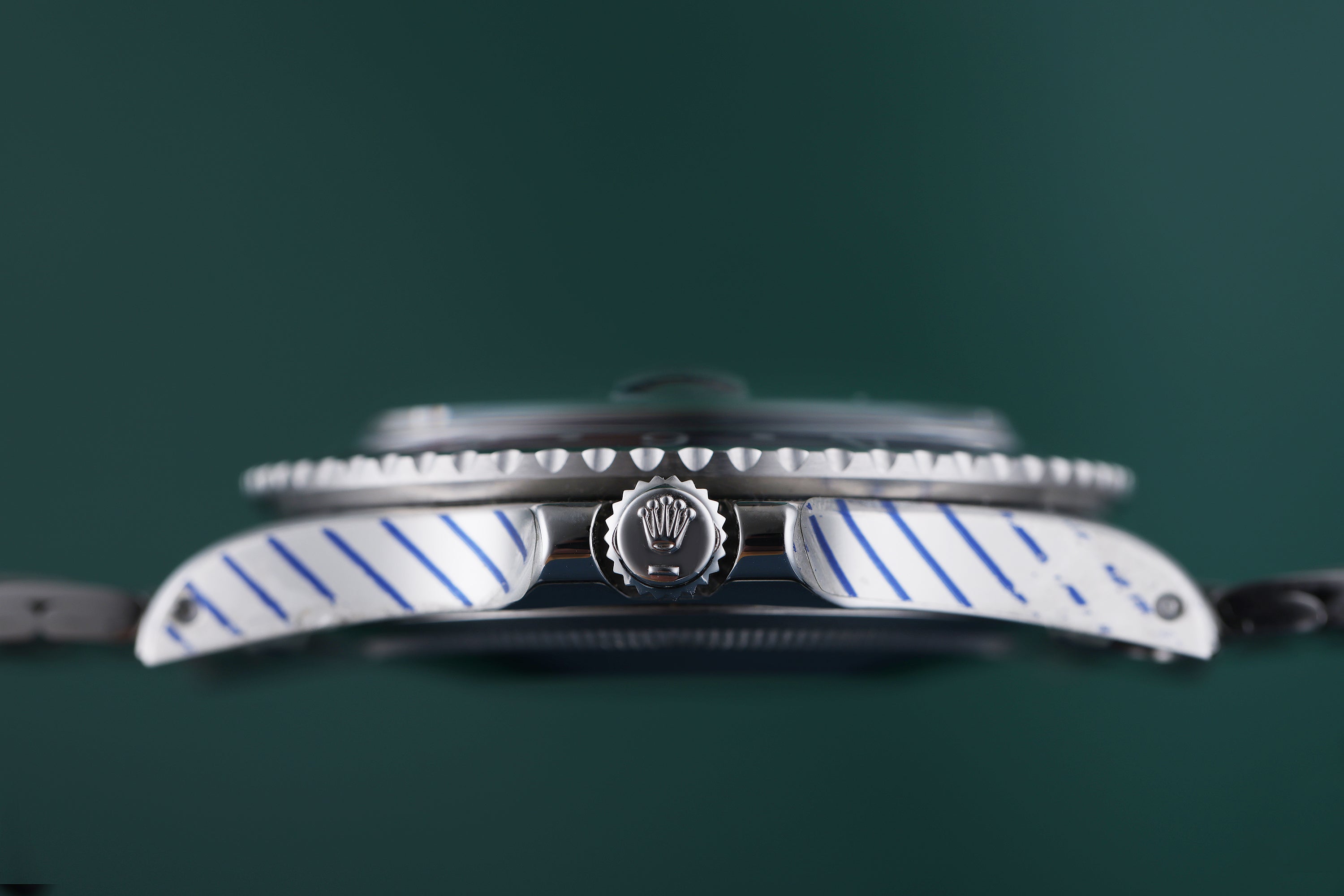 Rolex GMT-Master "Pepsi" | REF. 1675/0 | Black Matte Dial | 1972 | Stainless Steel | Rolex Service Papers 2014