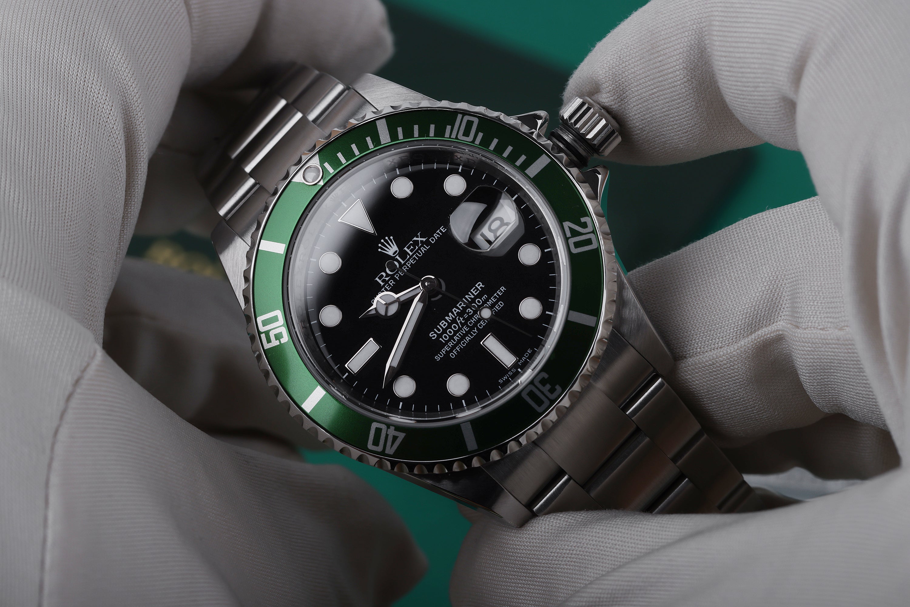 Rolex Submariner "Kermit" | REF. 16610LV | 2008 | Box & Papers | Stainless Steel