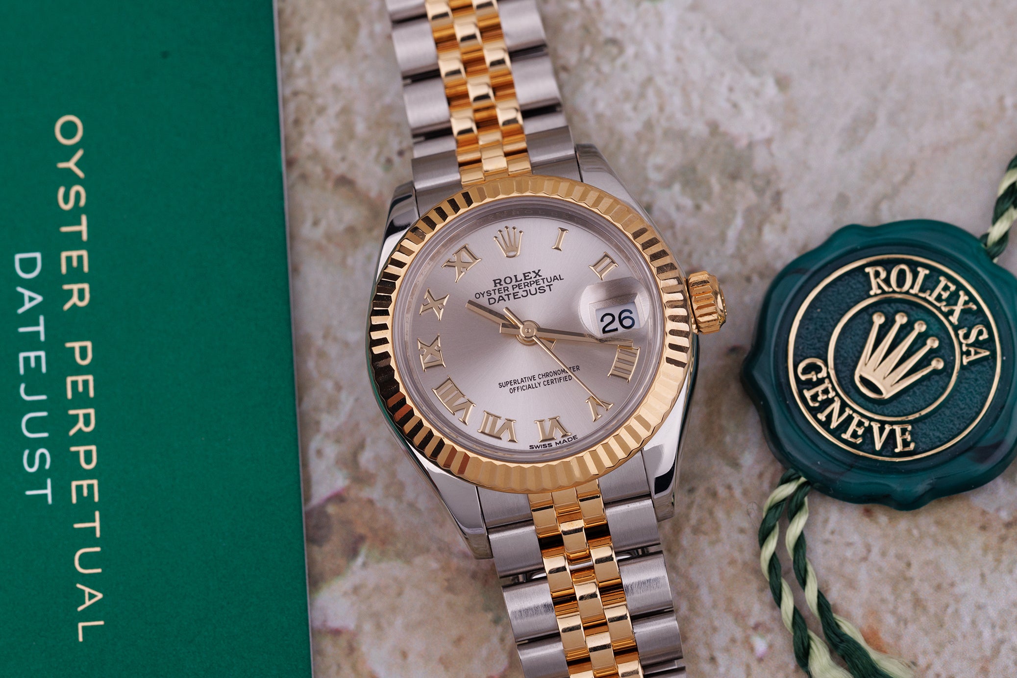 Rolex Lady DateJust 28mm | REF. 279173 | Silver Dial | 28mm | Stainless Steel & 18k Yellow Gold | Box & Papers | 2018