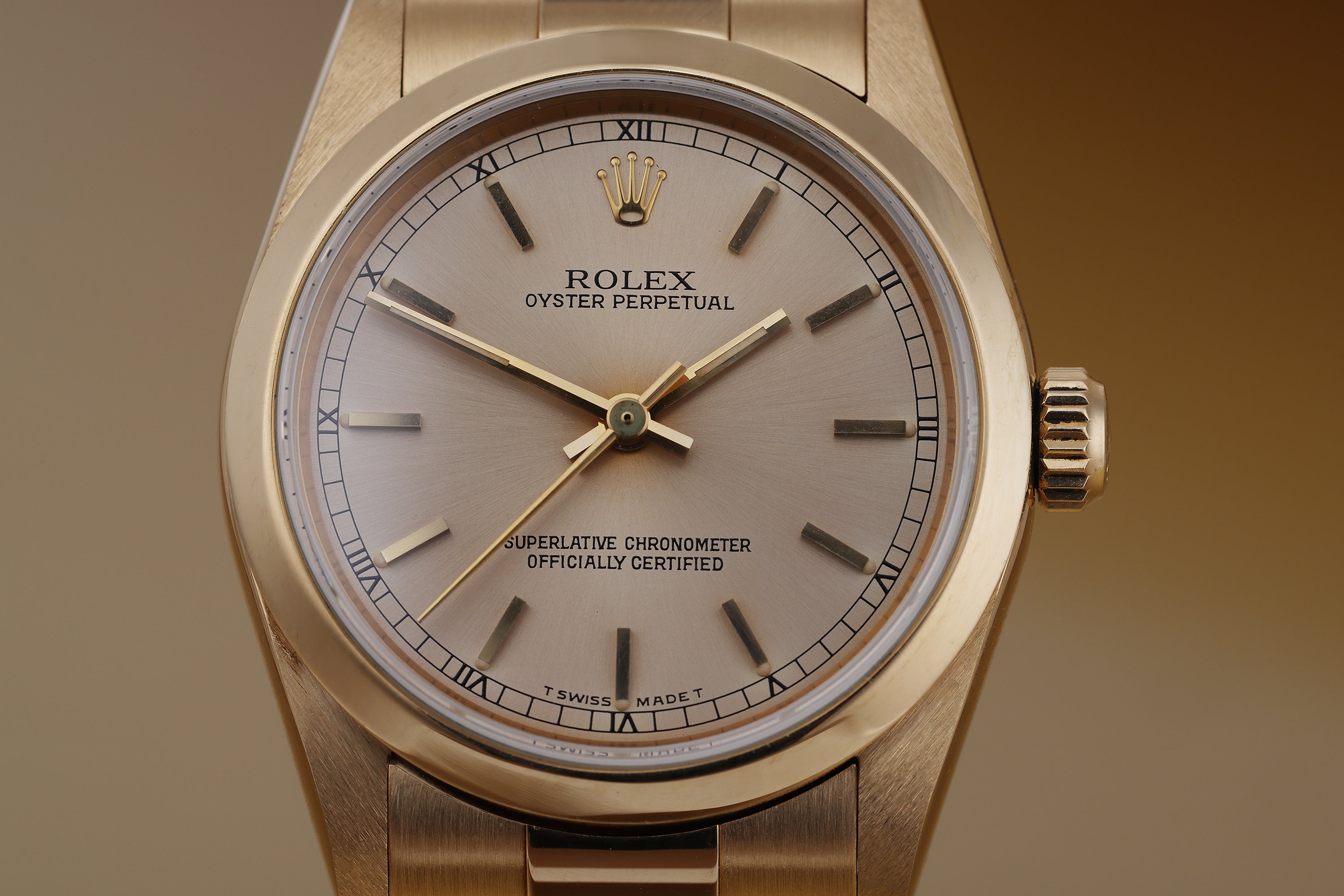 Rolex Oyster Perpetual 31 | REF. 67488 | Champagne Dial | 18k Yellow Gold | 1990
