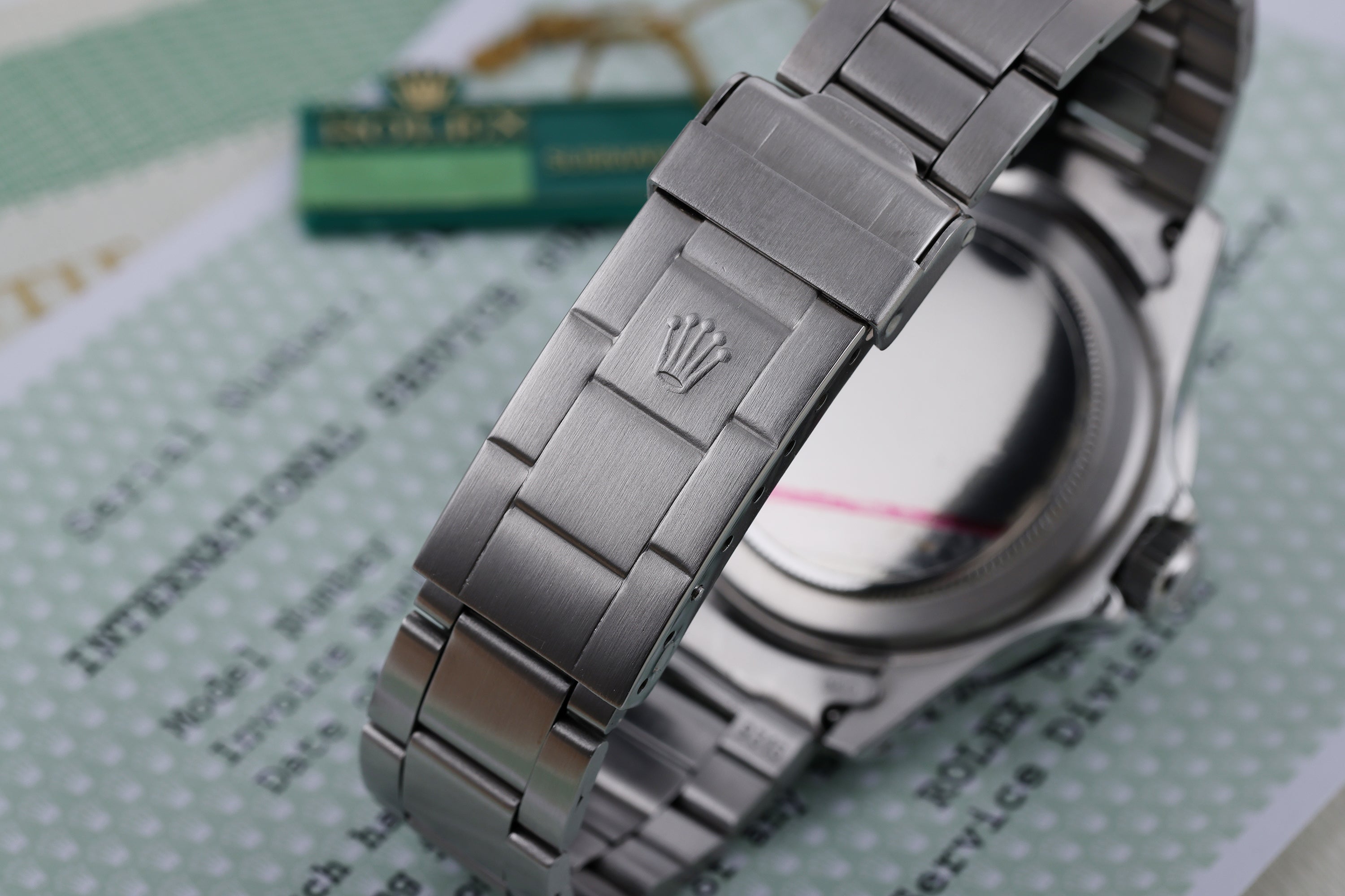 Rolex Submariner | REF. 1680 | Stainless Steel | 40mm | 1975 | Box & Papers - Complete Set