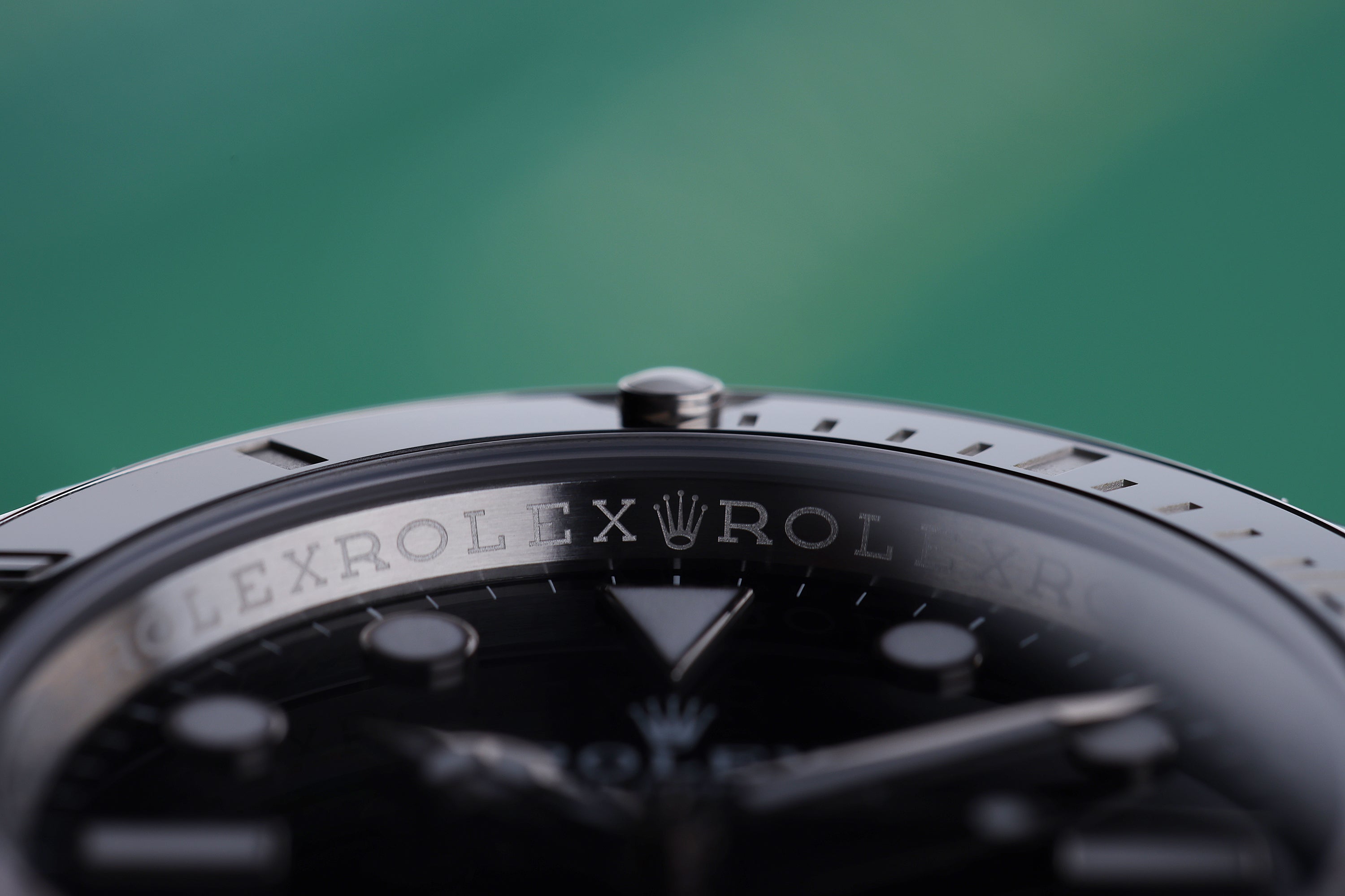 Rolex Submariner Non-Date | REF. 114060 | Stainless Steel | Box & Papers | 2019