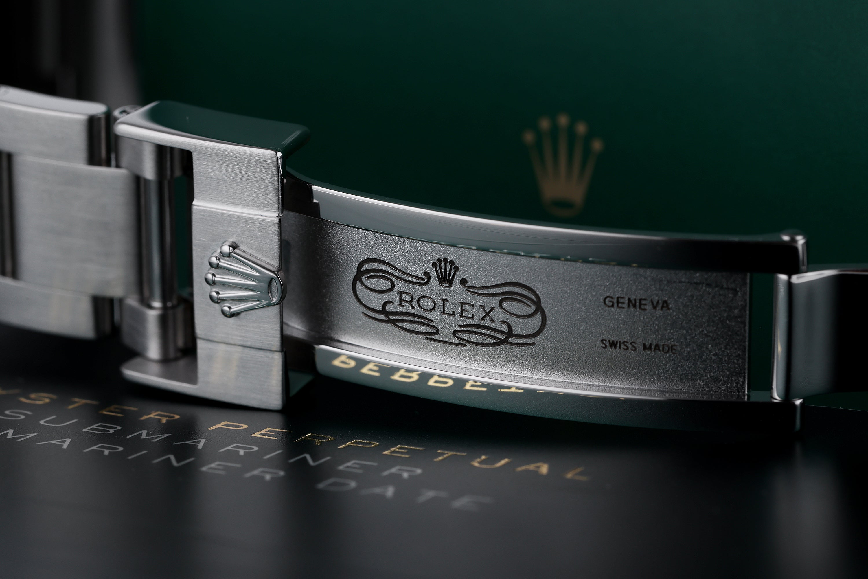 Rolex Submariner Non-Date | REF. 114060 | Stainless Steel | Box & Papers | 2014