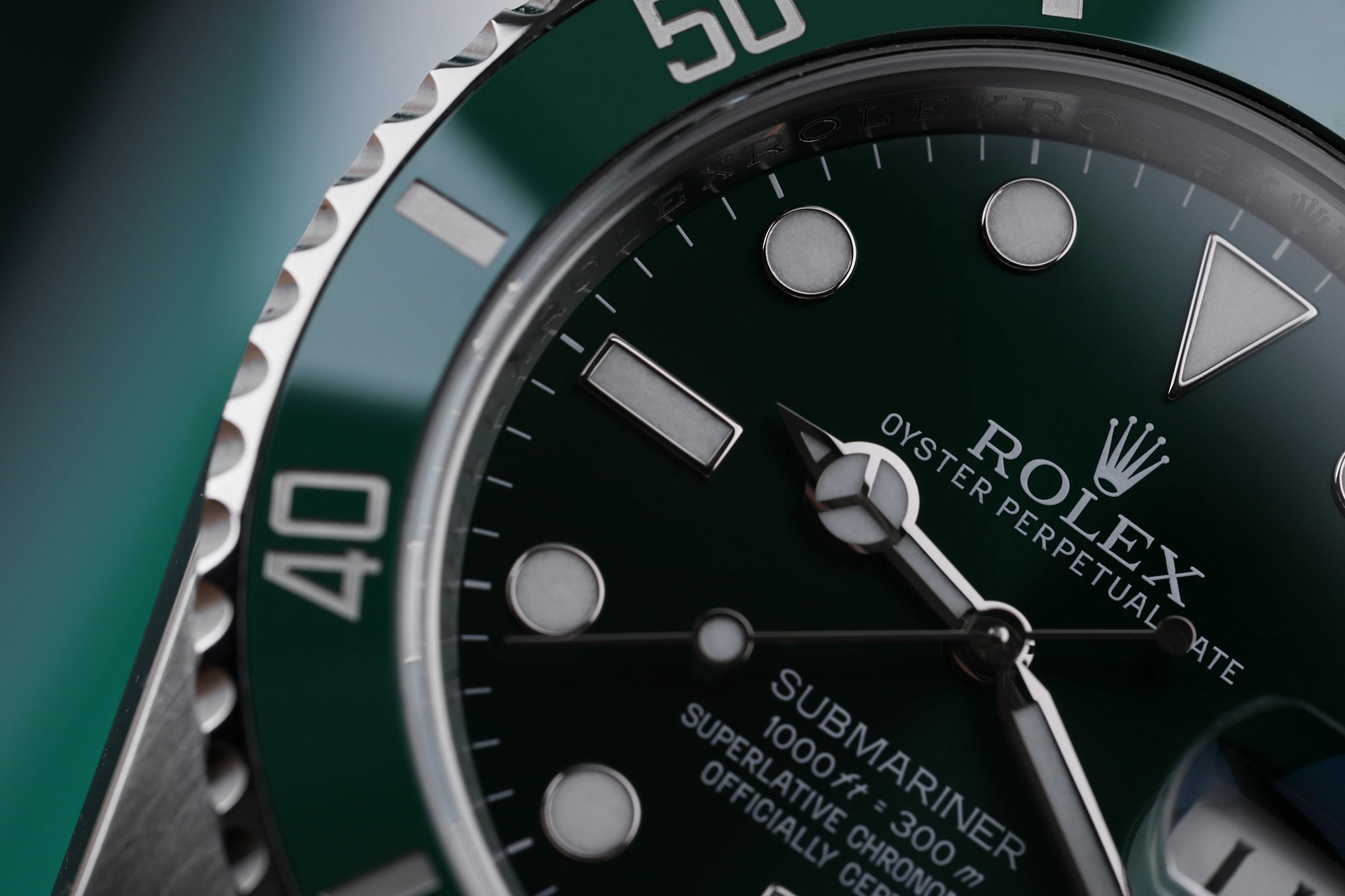 Rolex Submariner "Hulk" | REF. 116610LV | Stainless Steel | Box & Papers - 2014 | Rolex Service Papers -2024
