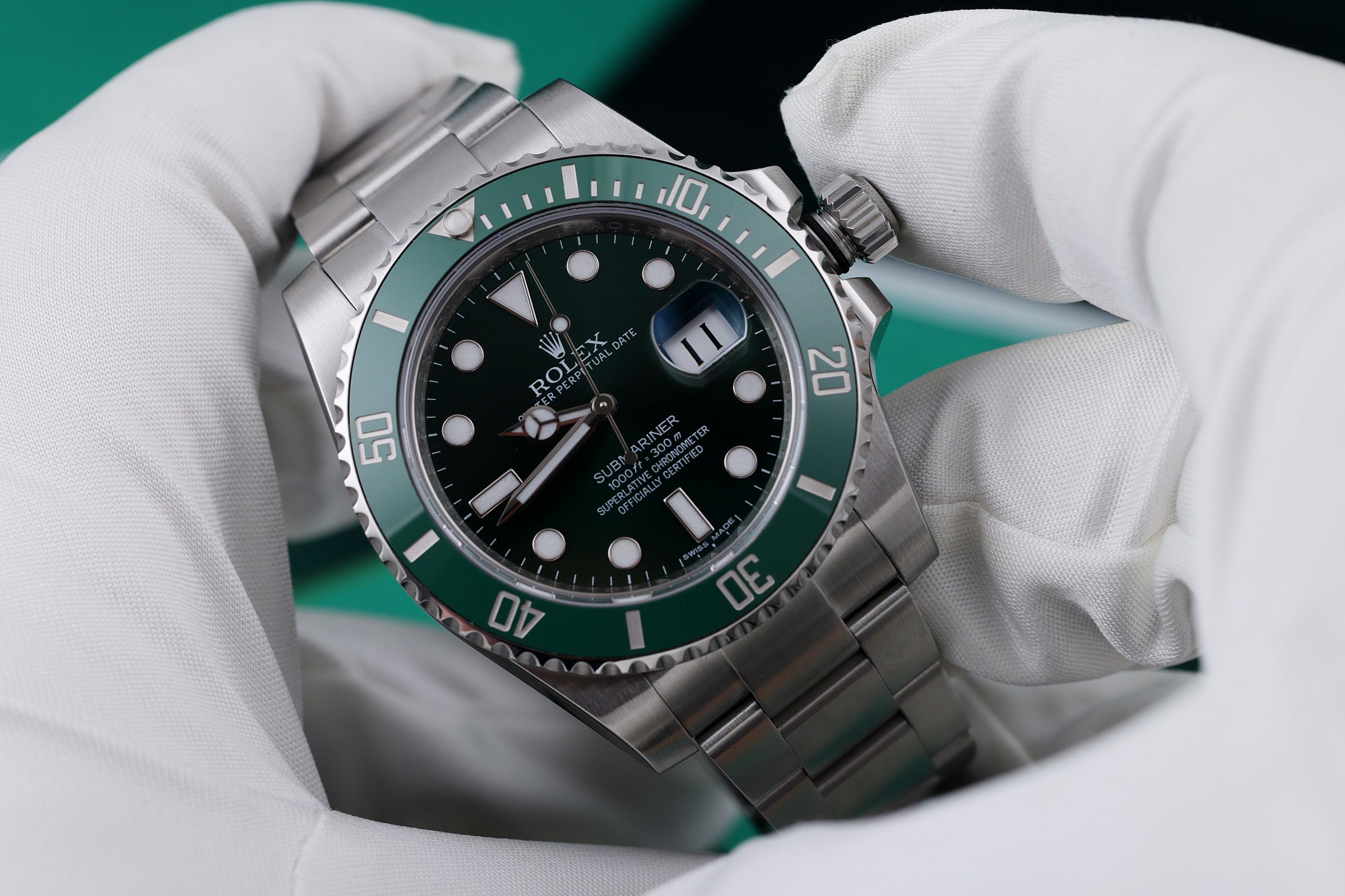 Rolex Submariner "Hulk" | REF. 116610LV | Stainless Steel | Box & Papers - 2014 | Rolex Service Papers -2024