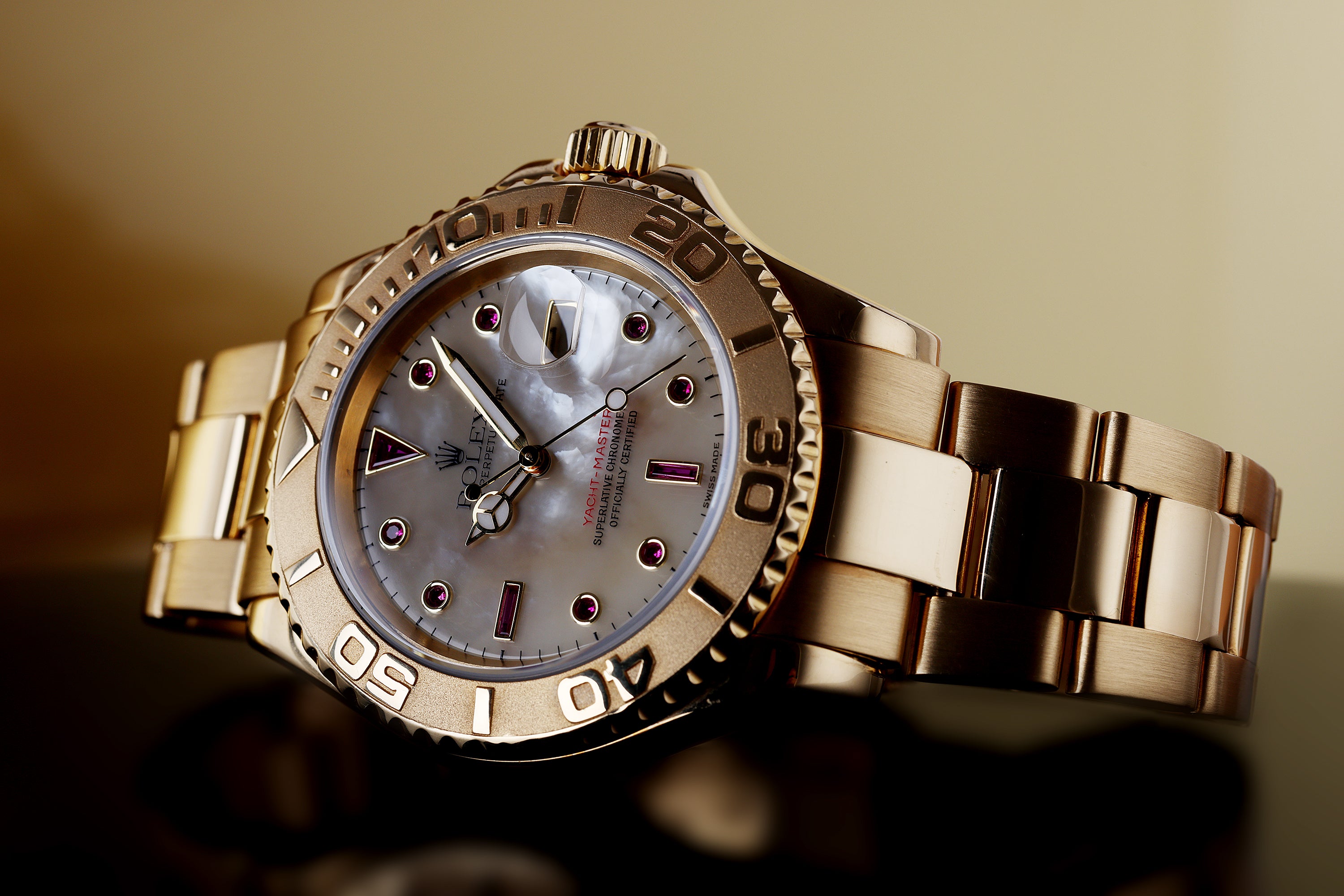 Rolex Yacht-Master | REF. 16628 | Mother of Pearl & Ruby Dial | 18k Yellow Gold | 40mm | 2002