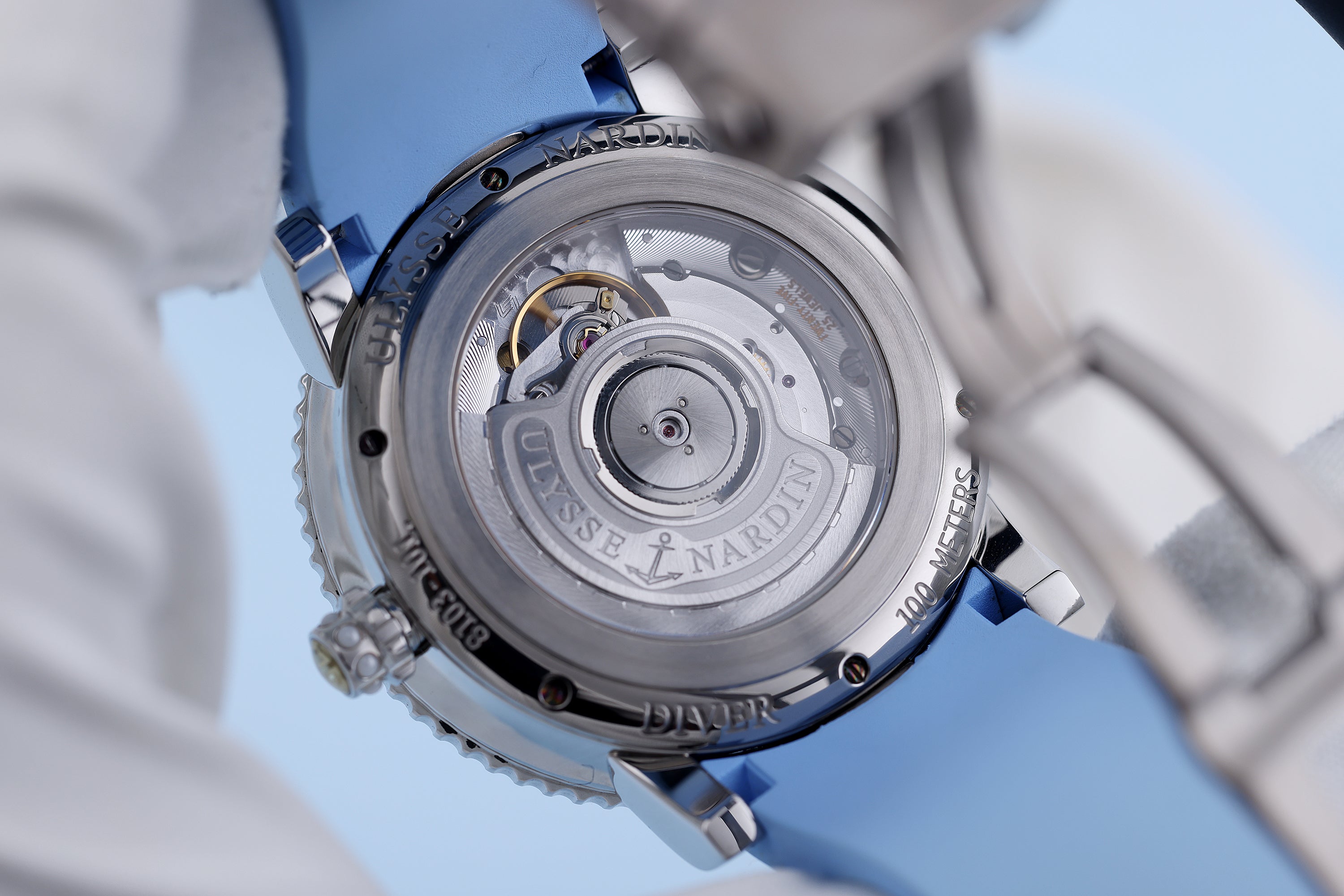 Ulysse Nardin Diver | REF. 8103-101 | White Mother of Pearl Dial | Blue Rubber & Diamond Bezel | Stainless Steel | 40.5mm | 2010s