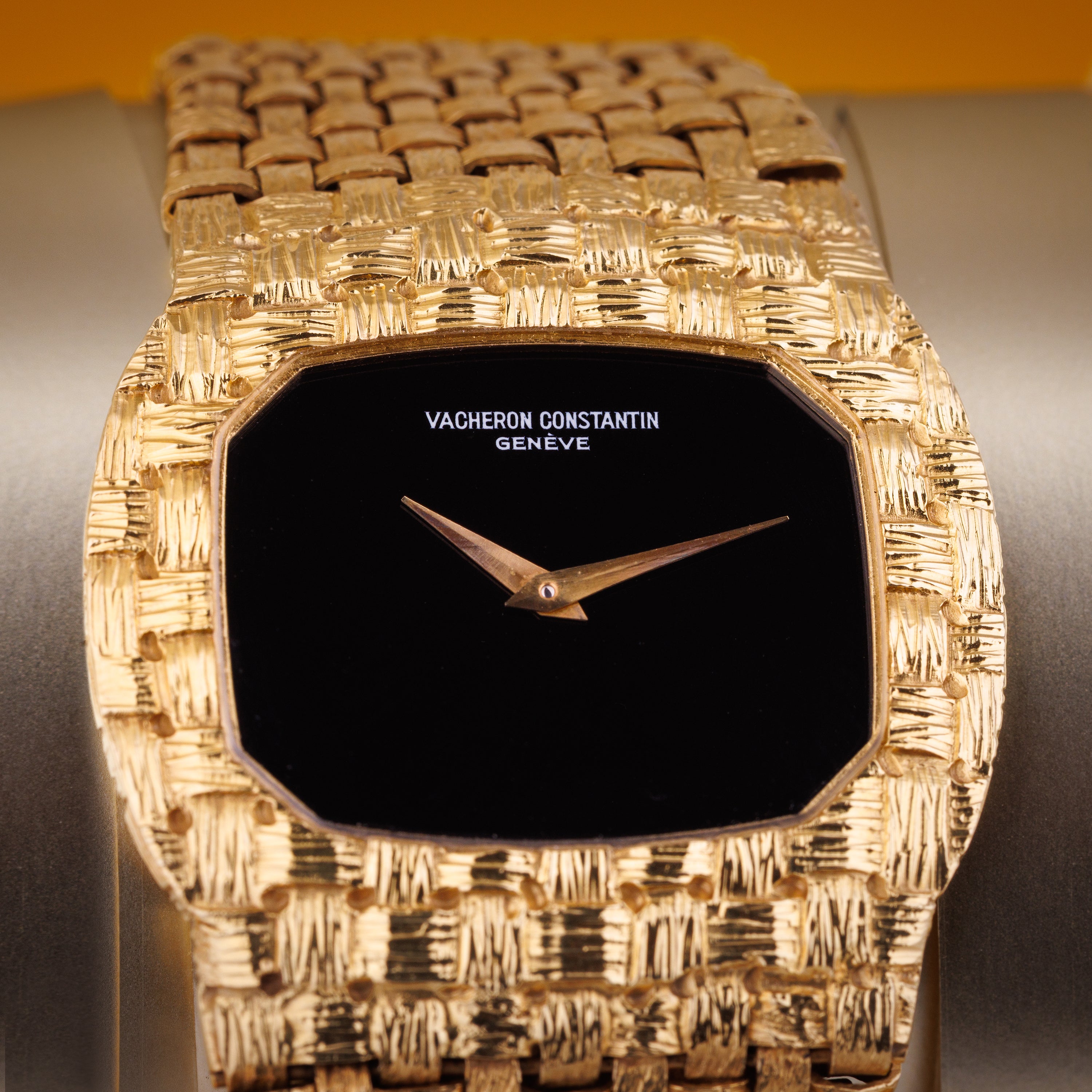Vacheron Constantin 1970's Vintage Wristwatch | Onyx Dial | Woven Bracelet | 18k Yellow Gold | 31.5mm | Manual Wind