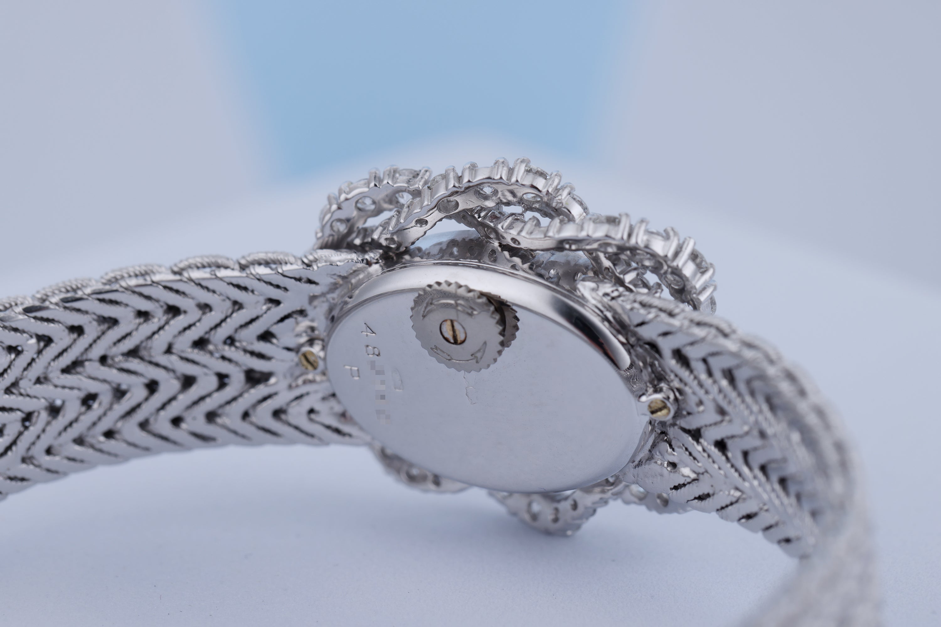 Vacheron Constantin 1980's Ladies Watch | Lapis Lazuli Dial | Floral Diamond Bezel | 18k White Gold | 23mm | Manual Wind