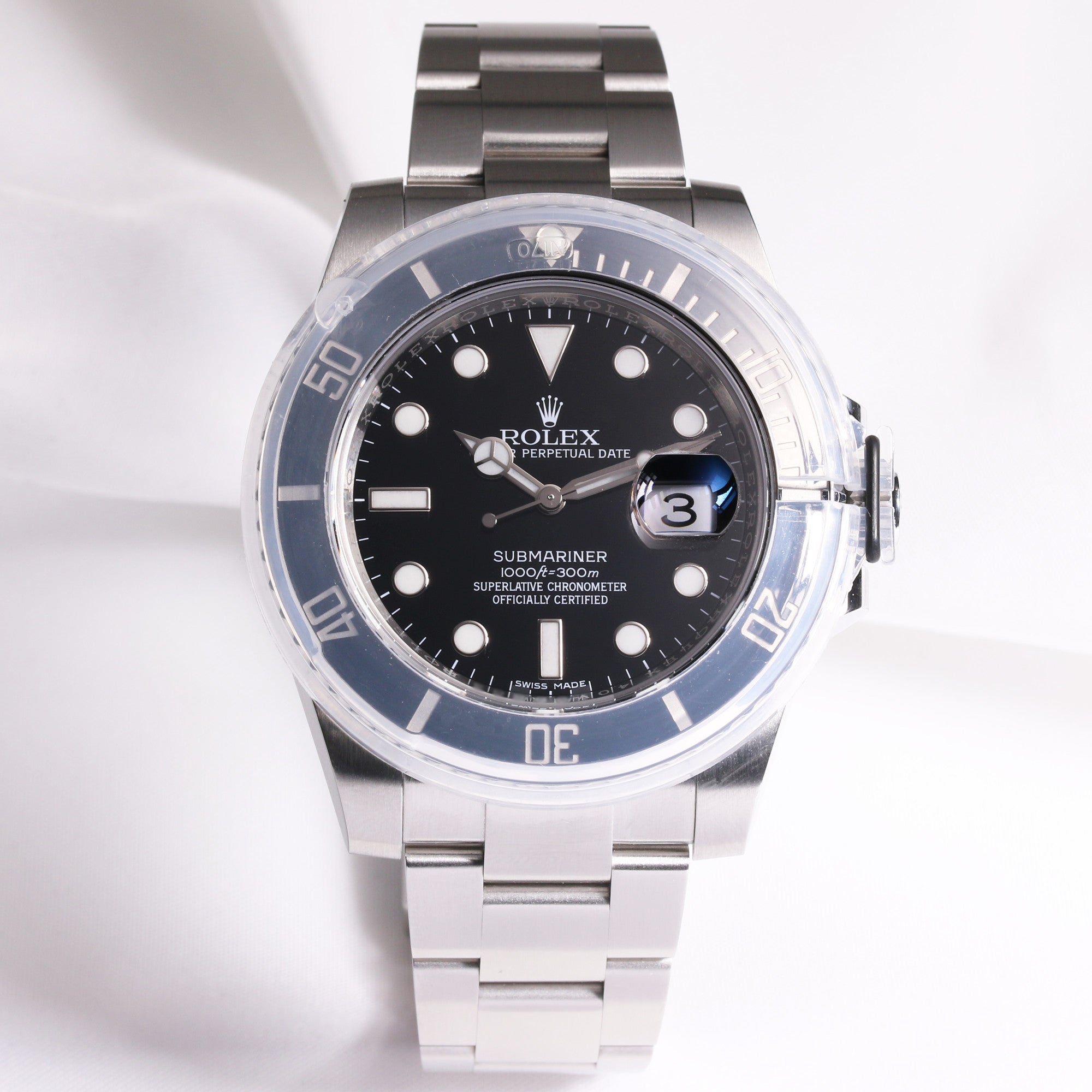 2016_rolex_submariner_116610ln_ceramic_second_hand_watch_collectors_1__1.jpg
