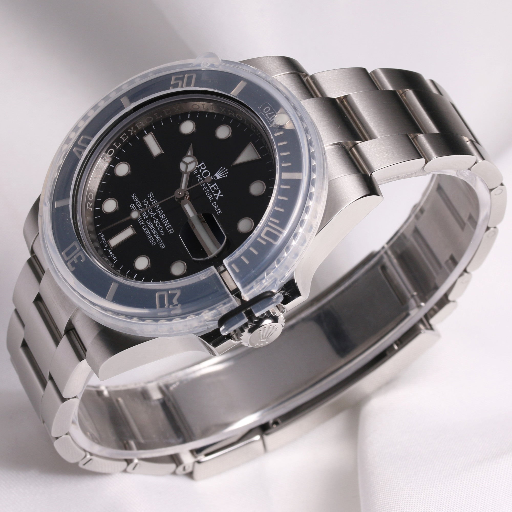 2016_rolex_submariner_116610ln_ceramic_second_hand_watch_collectors_2__1.jpg