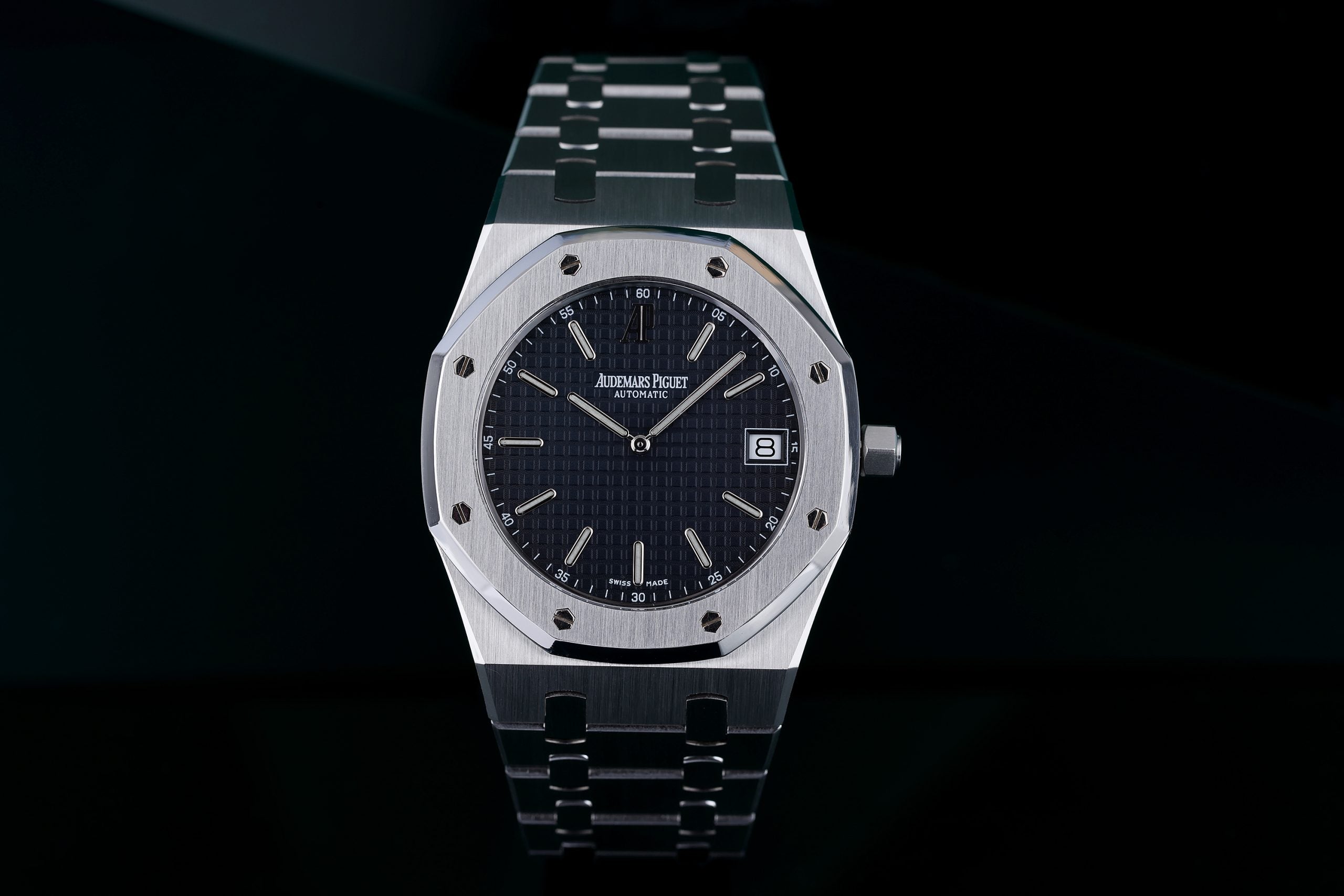 AP_RoyalOak_Blue_02