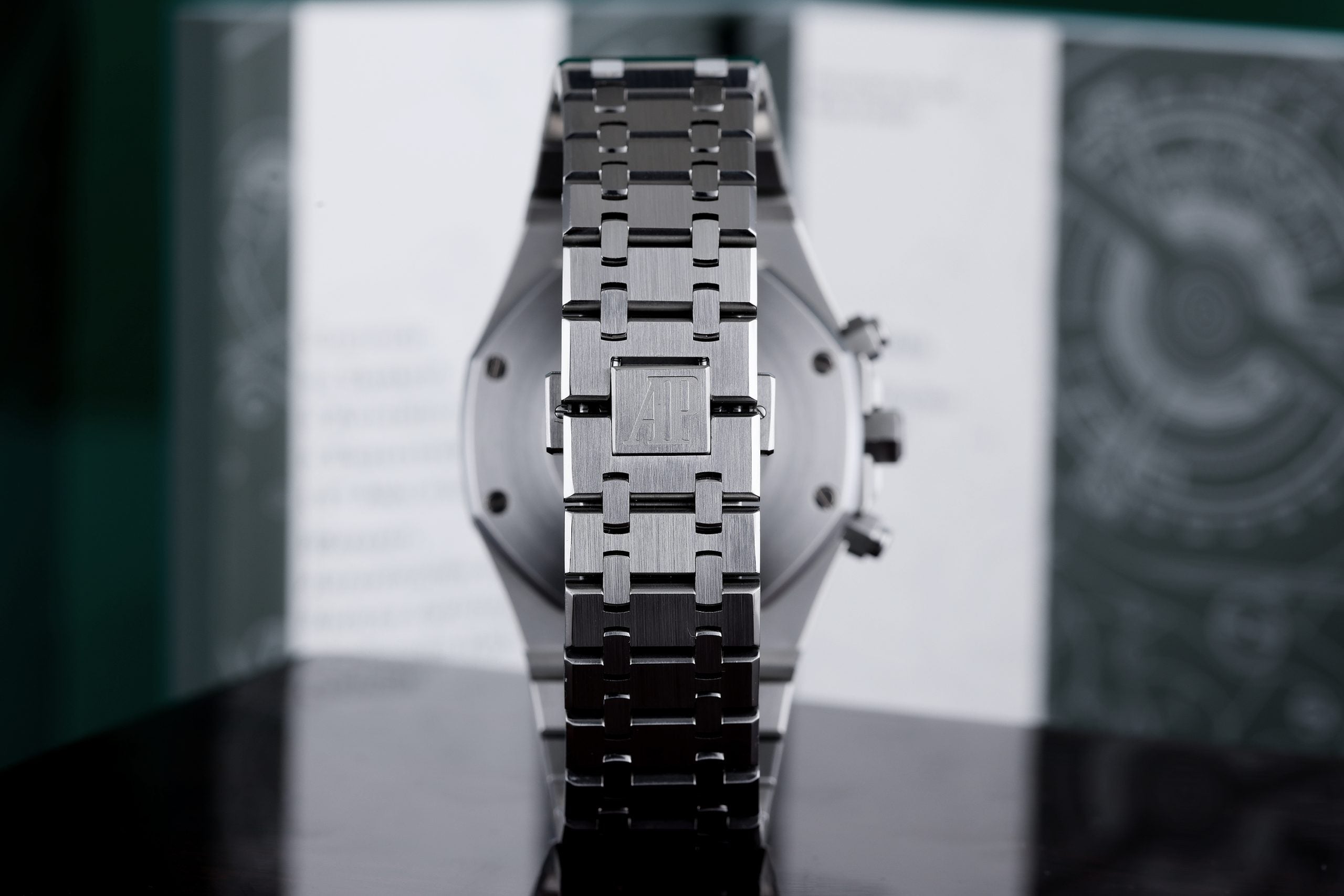 AP_RoyalOak_Chrono_04