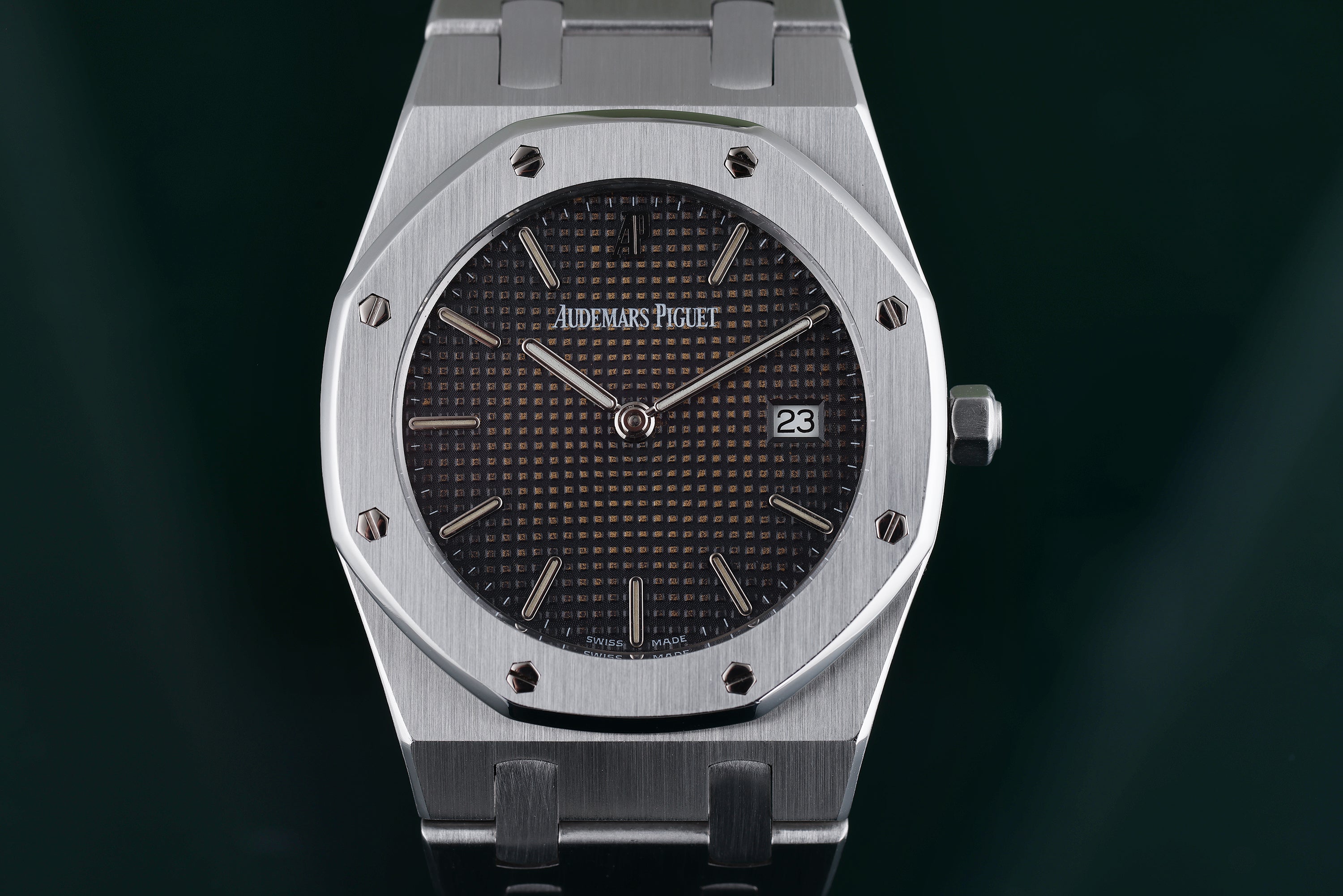 Audemars Piguet Royal Oak Midsize | Tropical dial | 33mm | REF. 56175ST | Stainless Steel