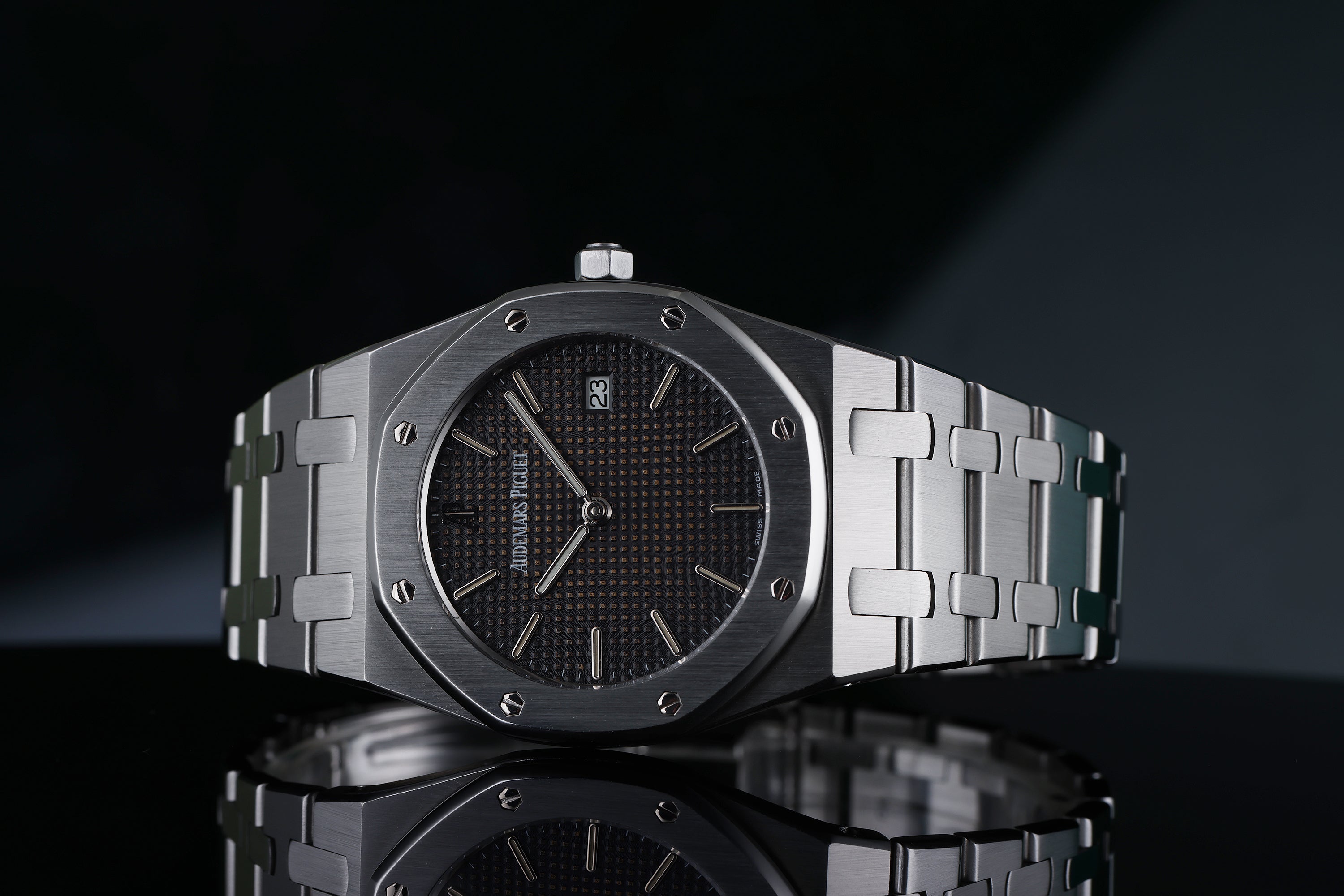 Audemars Piguet Royal Oak Midsize | Tropical dial | 33mm | REF. 56175ST | Stainless Steel