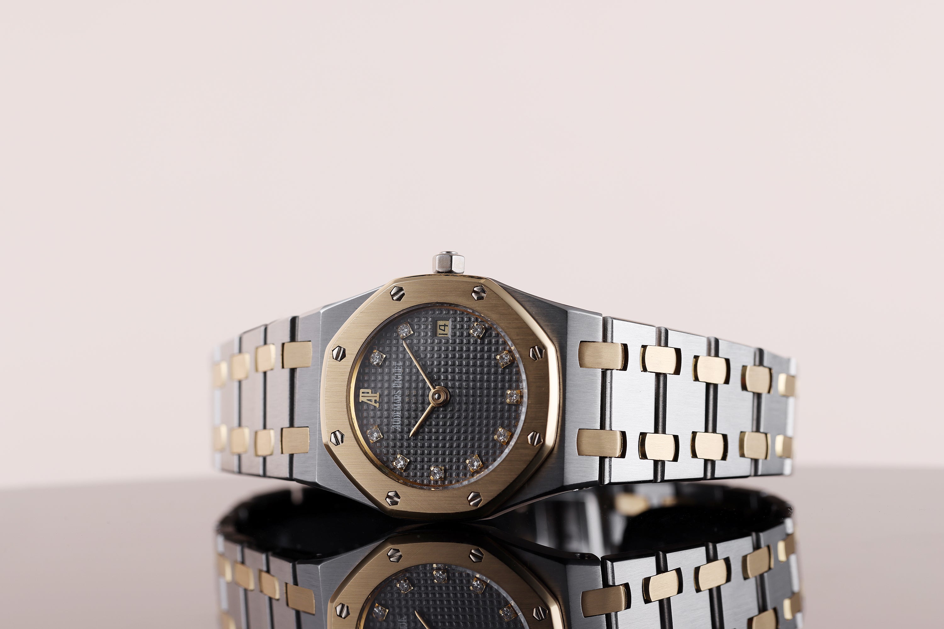 Audemars Piguet Ladies Royal Oak | Grey Diamond Dial | Stainless Steel & 18k Yellow Gold